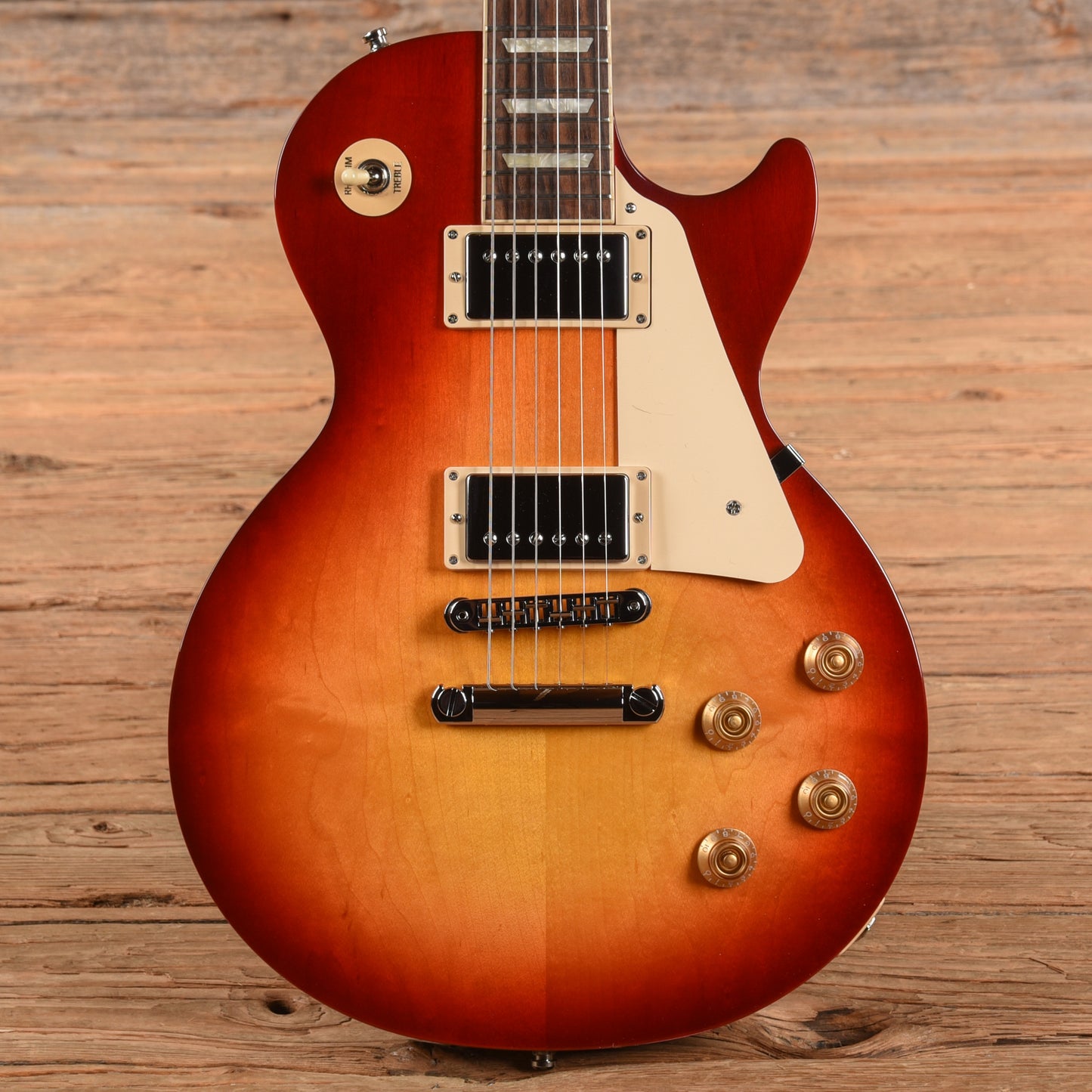 Gibson Les Paul Studio Cherry Sunburst 2024 Electric Guitars / Solid Body