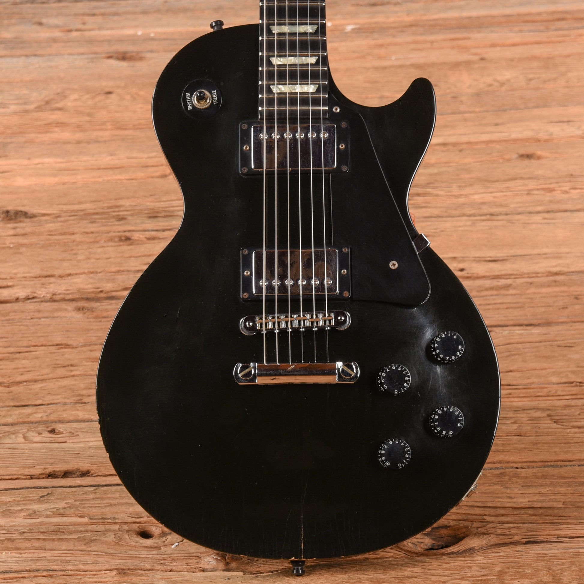 Gibson Les Paul Studio Ebony 1999 Electric Guitars / Solid Body