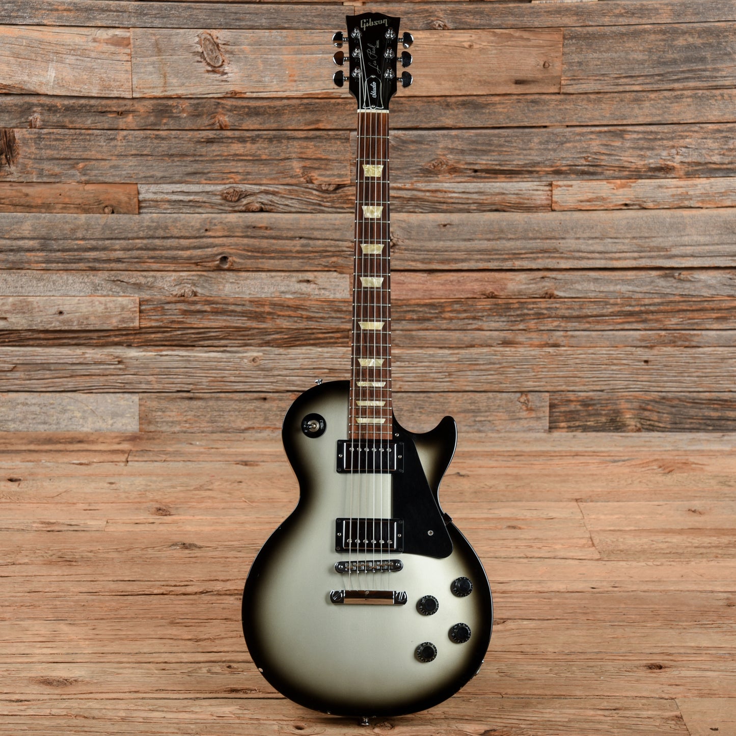 Gibson Les Paul Studio Silverburst 2010 Electric Guitars / Solid Body