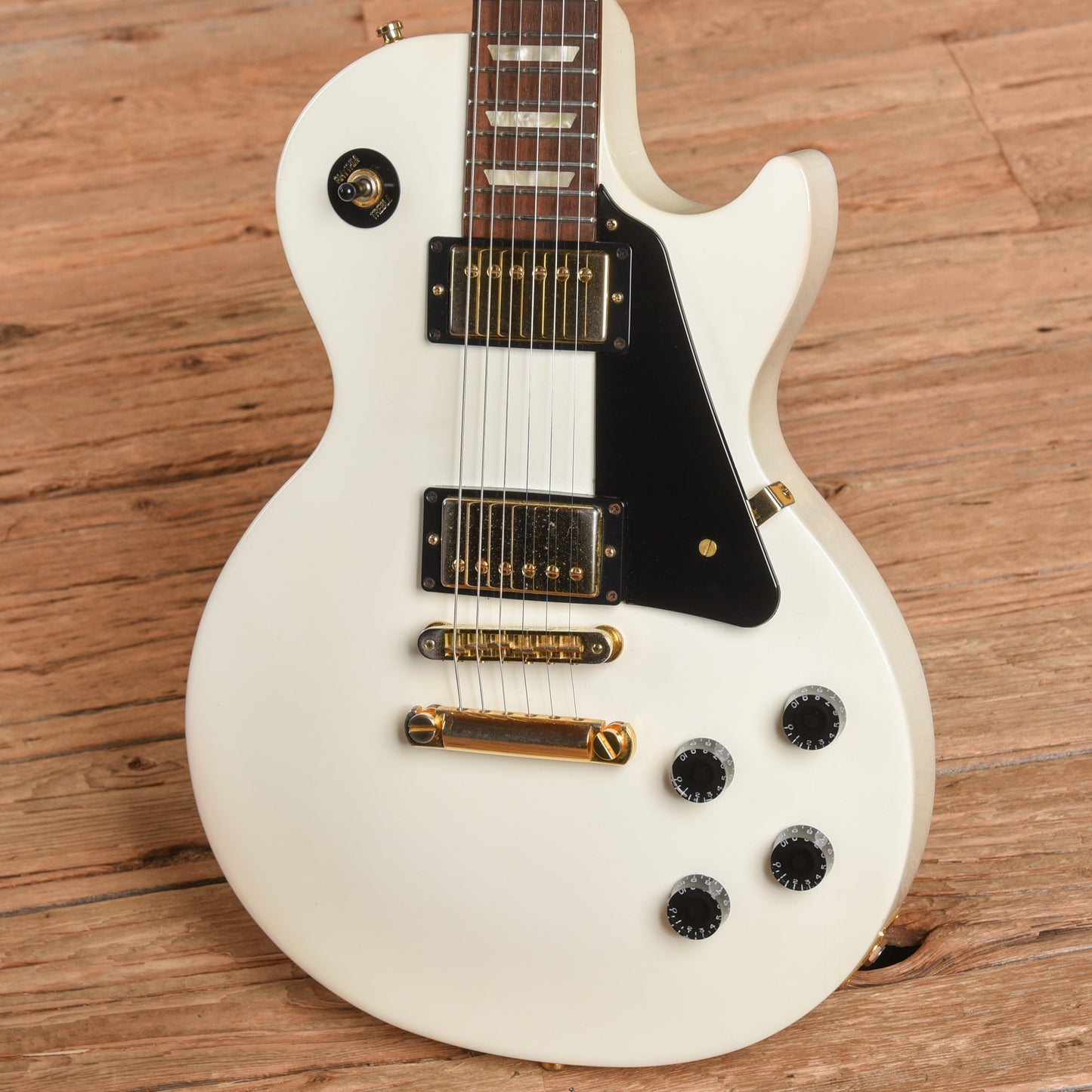 Gibson Les Paul Studio White 2011 Electric Guitars / Solid Body