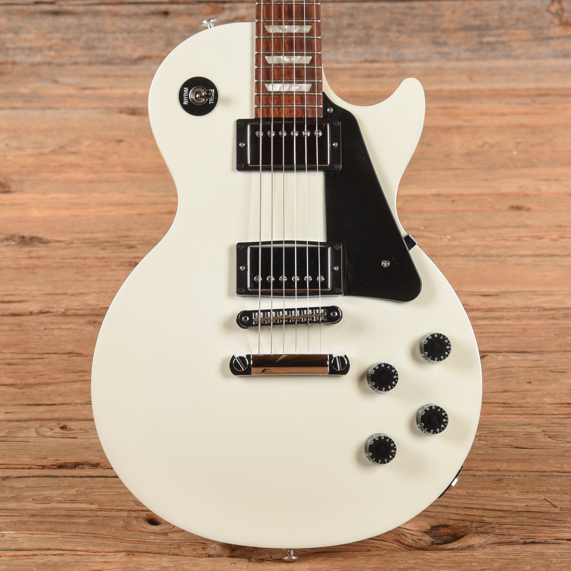 Gibson Les Paul Studio White 2016 Electric Guitars / Solid Body