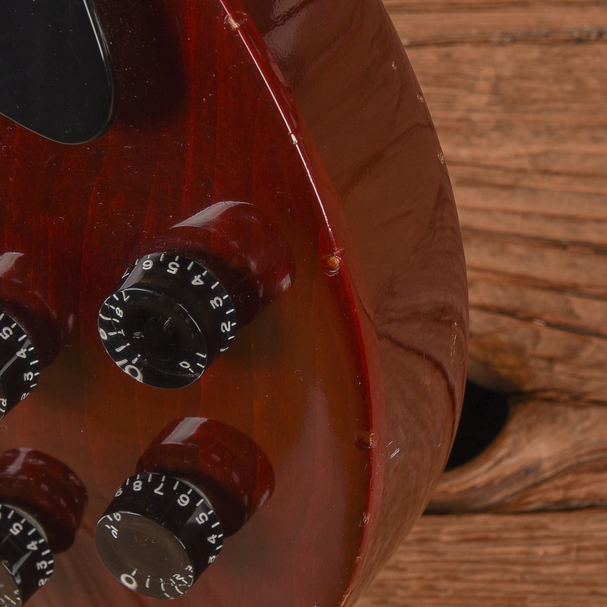 Gibson Les Paul Studio Wine Red 1997 Electric Guitars / Solid Body