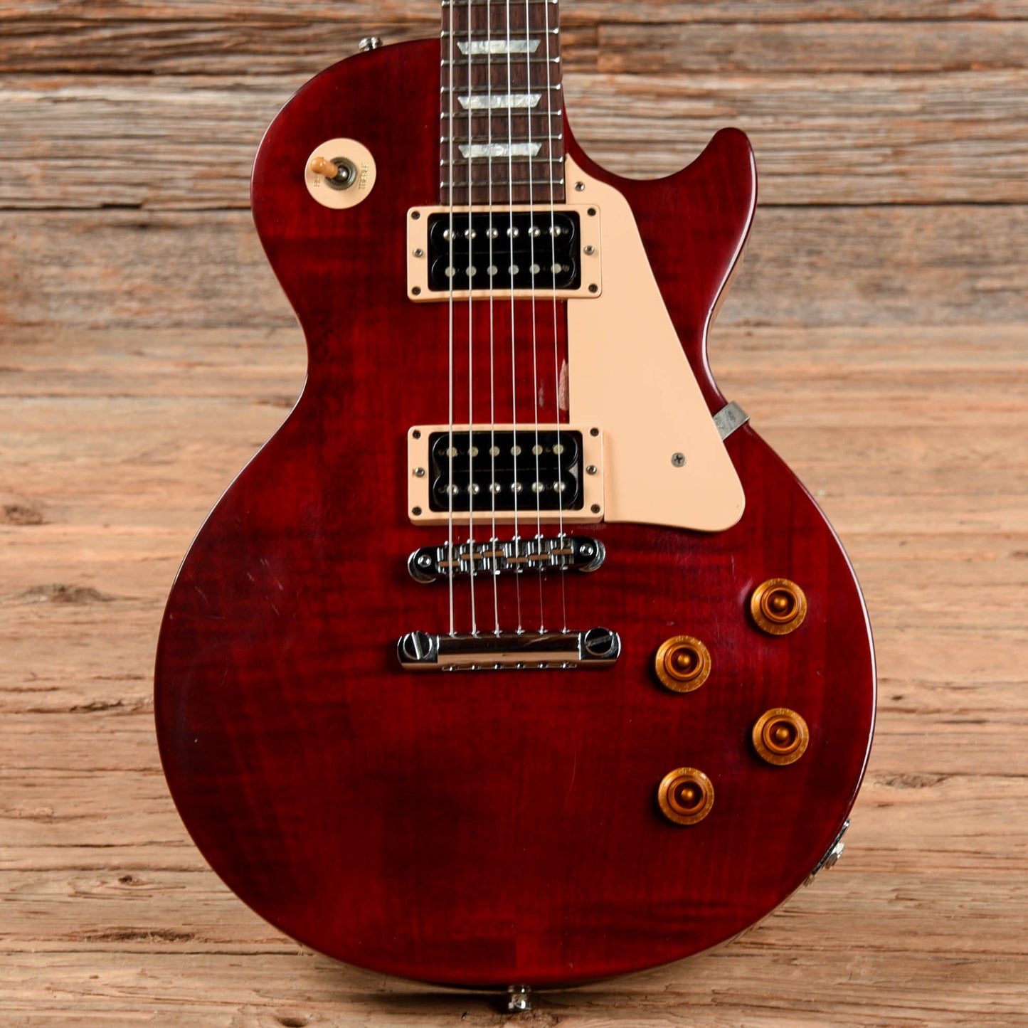 Gibson Les Paul Studio Wine Red 2004 Electric Guitars / Solid Body