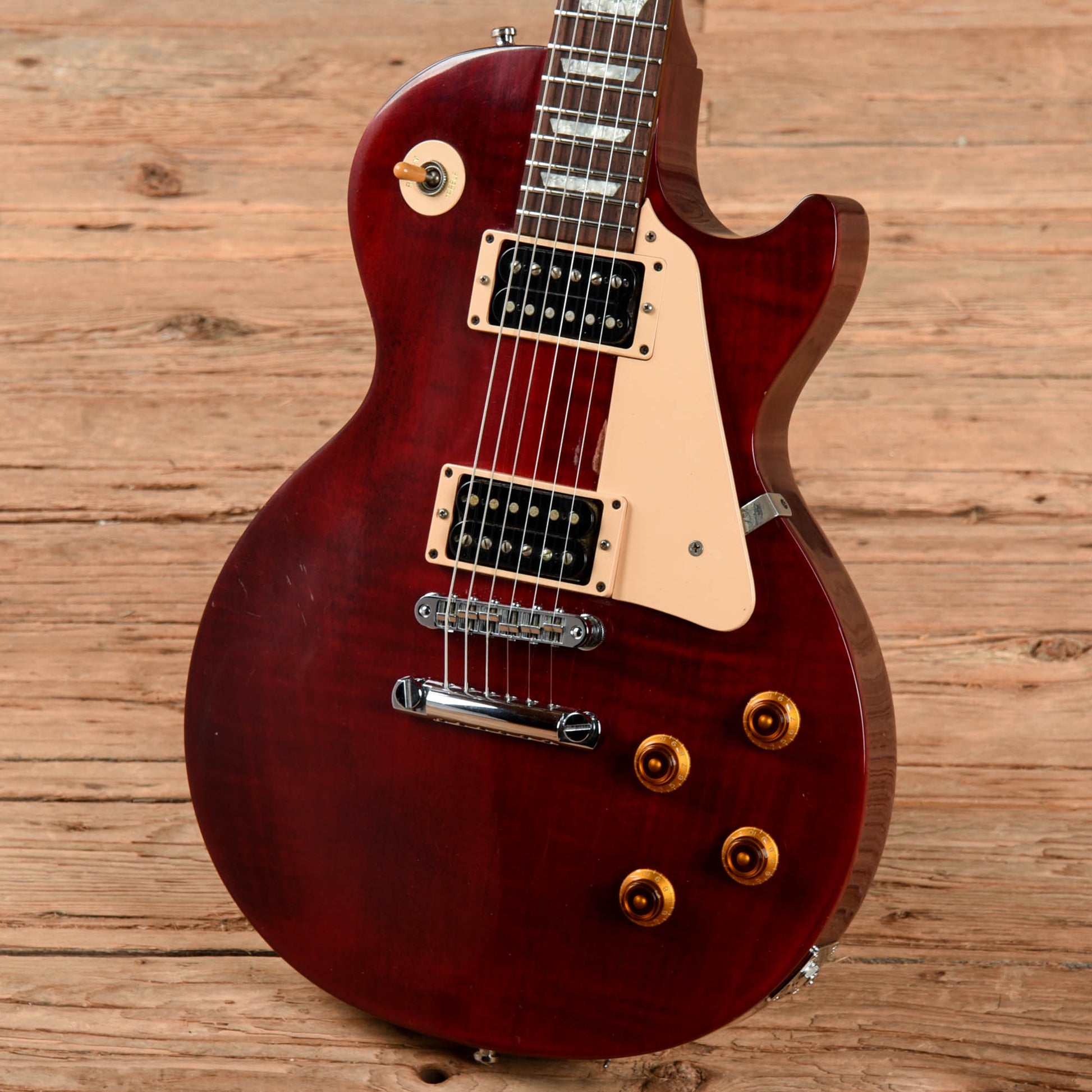 Gibson Les Paul Studio Wine Red 2004 Electric Guitars / Solid Body