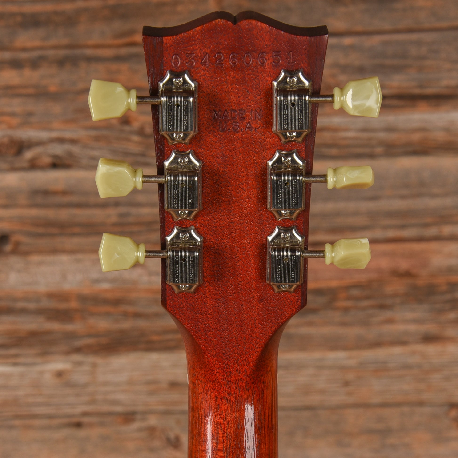 Gibson Les Paul Studio Worn Cherry 2006 Electric Guitars / Solid Body