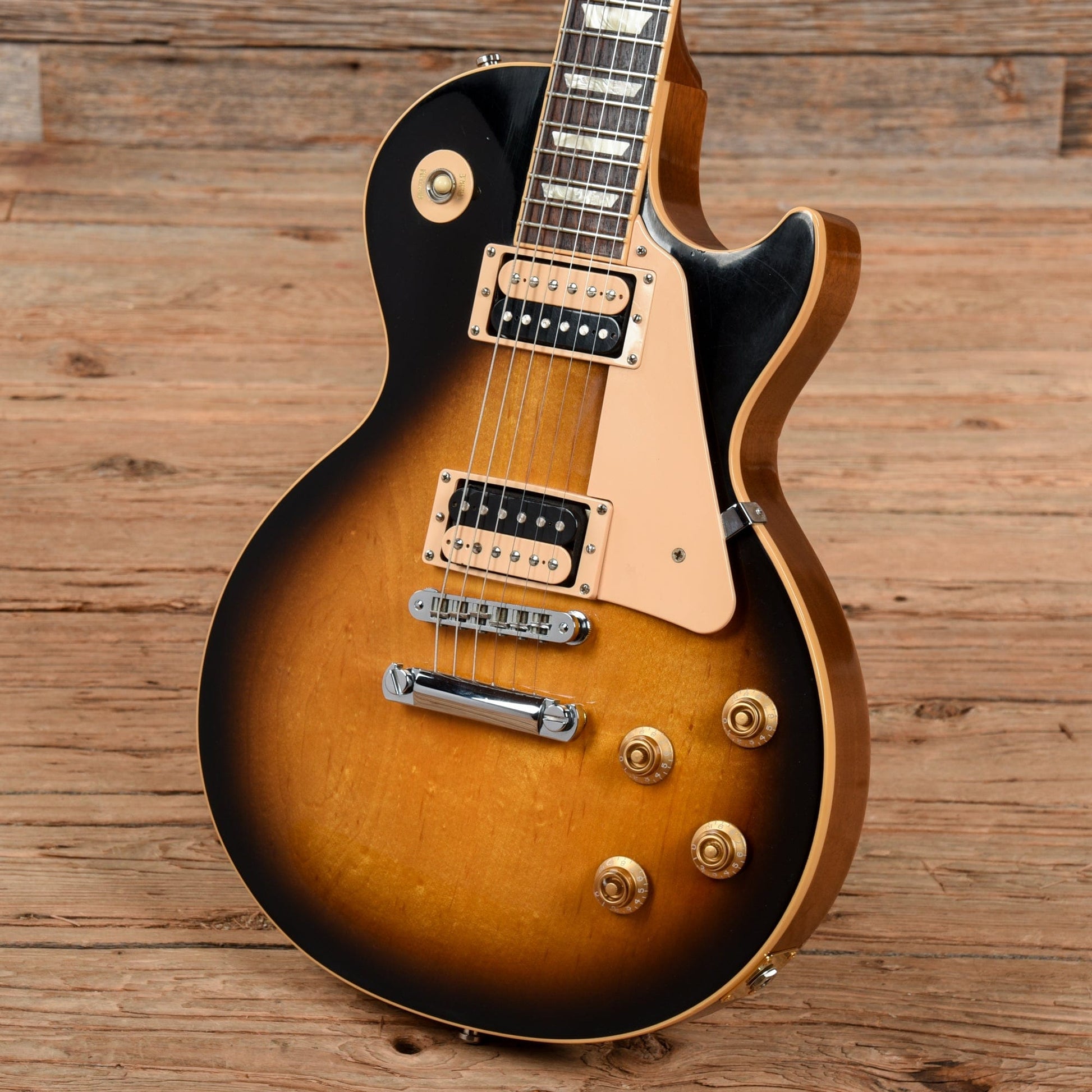 tobacco sunburst guitar Gibson Les Paul Custom '70s Electric Guitar Tobacco Sunburst