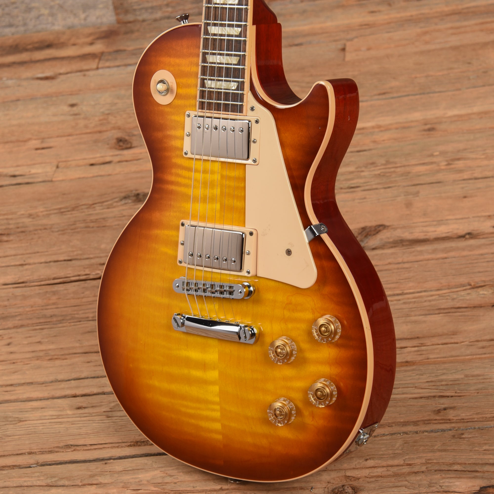 Gibson Les Paul Traditional Sunburst 2010 Electric Guitars / Solid Body