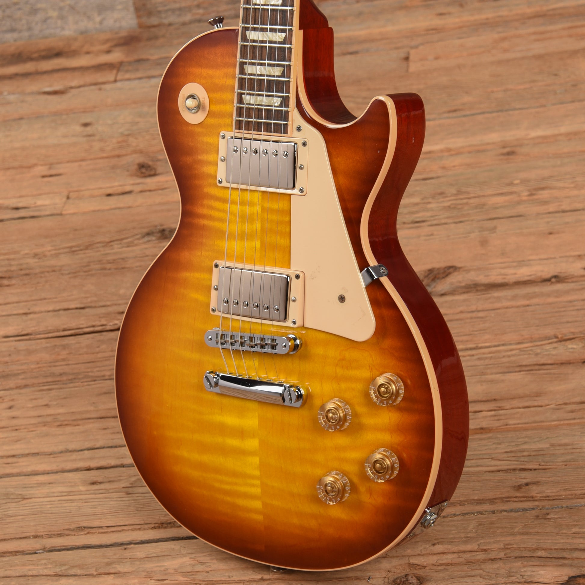 Gibson Les Paul Traditional Sunburst 2010 Electric Guitars / Solid Body