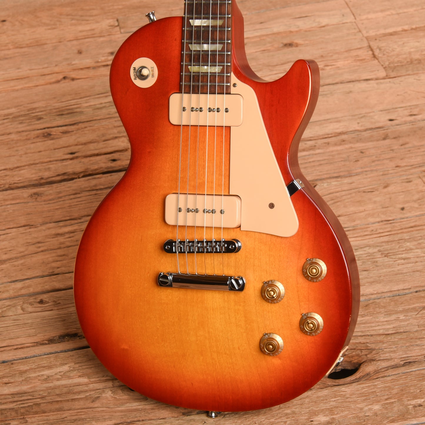 Gibson Les Paul Tribute '50s Cherry Sunburst 2011 Electric Guitars / Solid Body
