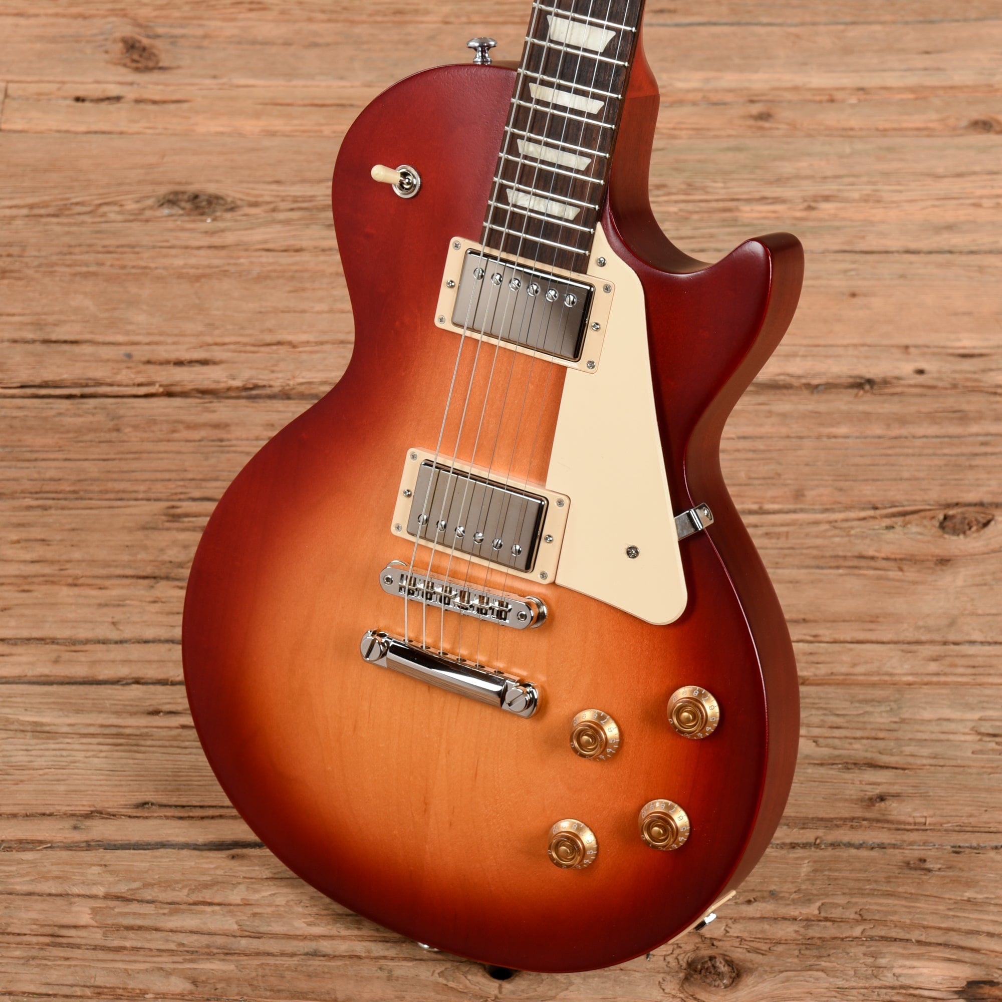 Gibson Les Paul Tribute Cherry Sunburst 2021 – Chicago Music Exchange