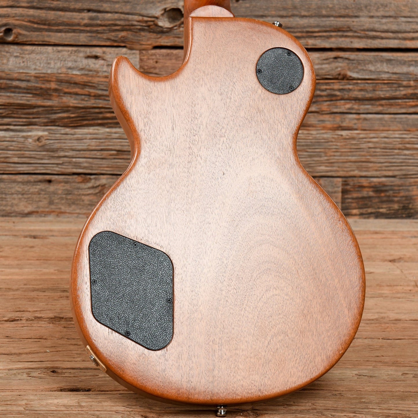 Gibson Les Paul Tribute Satin Goldtop 2018 Electric Guitars / Solid Body