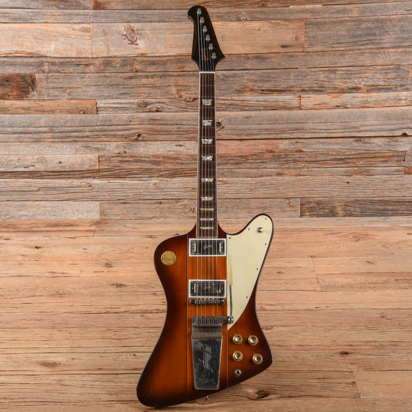 Gibson Limited Edition Firebird V Medallion Sunburst 1972 Electric Guitars / Solid Body
