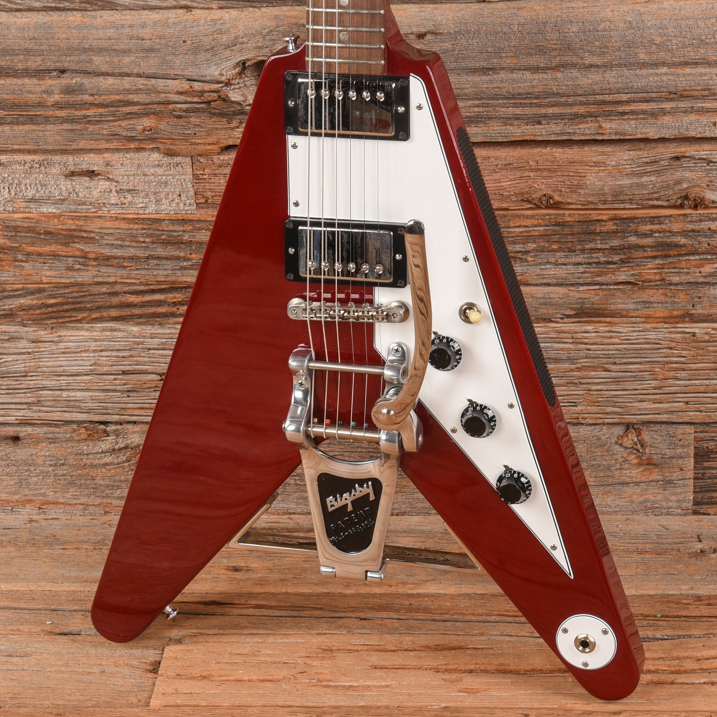 Gibson Lonnie Mack Flying V Cherry Electric Guitars / Solid Body