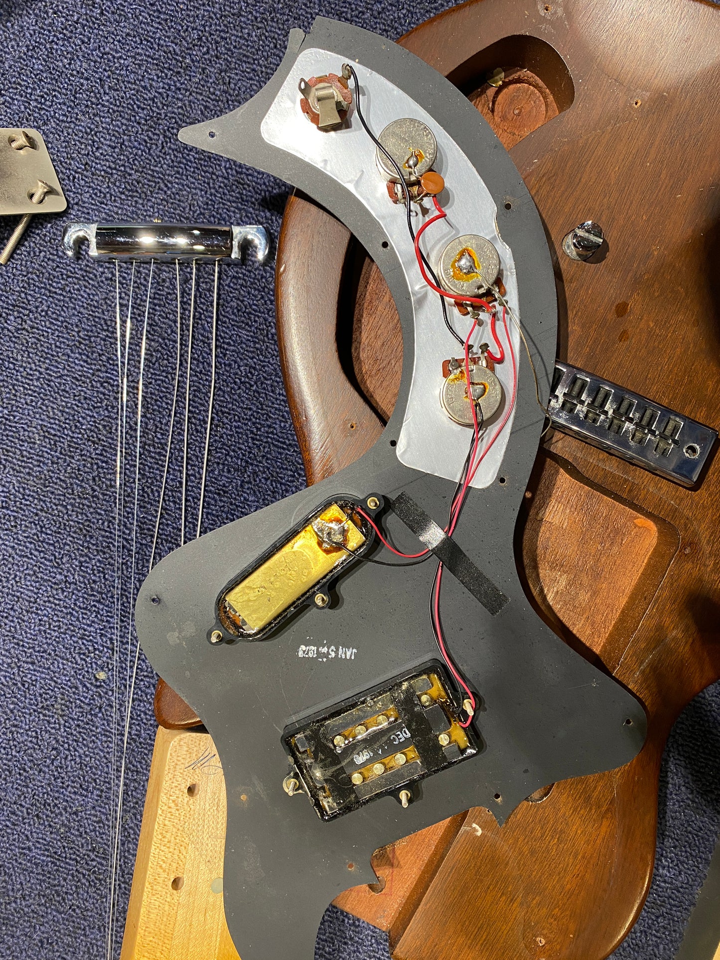 Gibson Marauder Walnut 1979 Electric Guitars / Solid Body