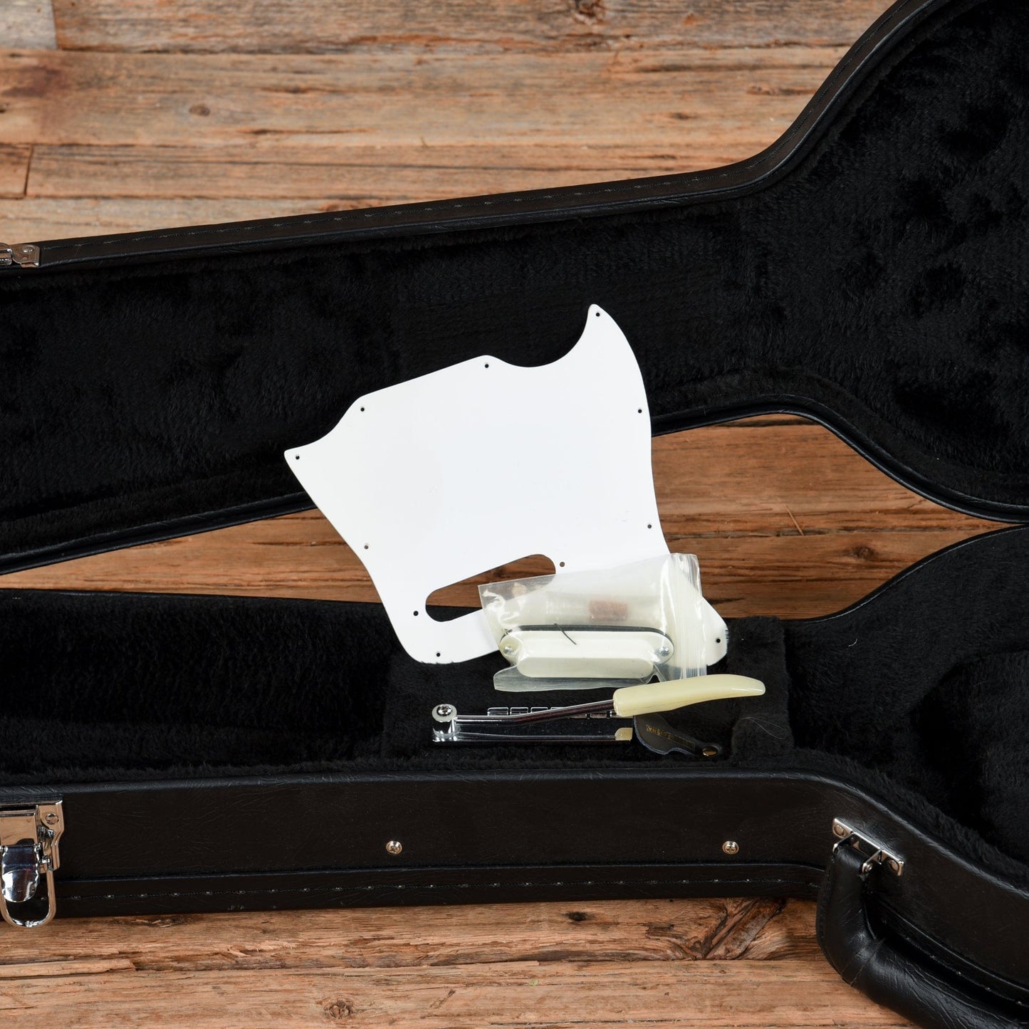 Gibson Melody Maker Pelham Blue 1966 Electric Guitars / Solid Body