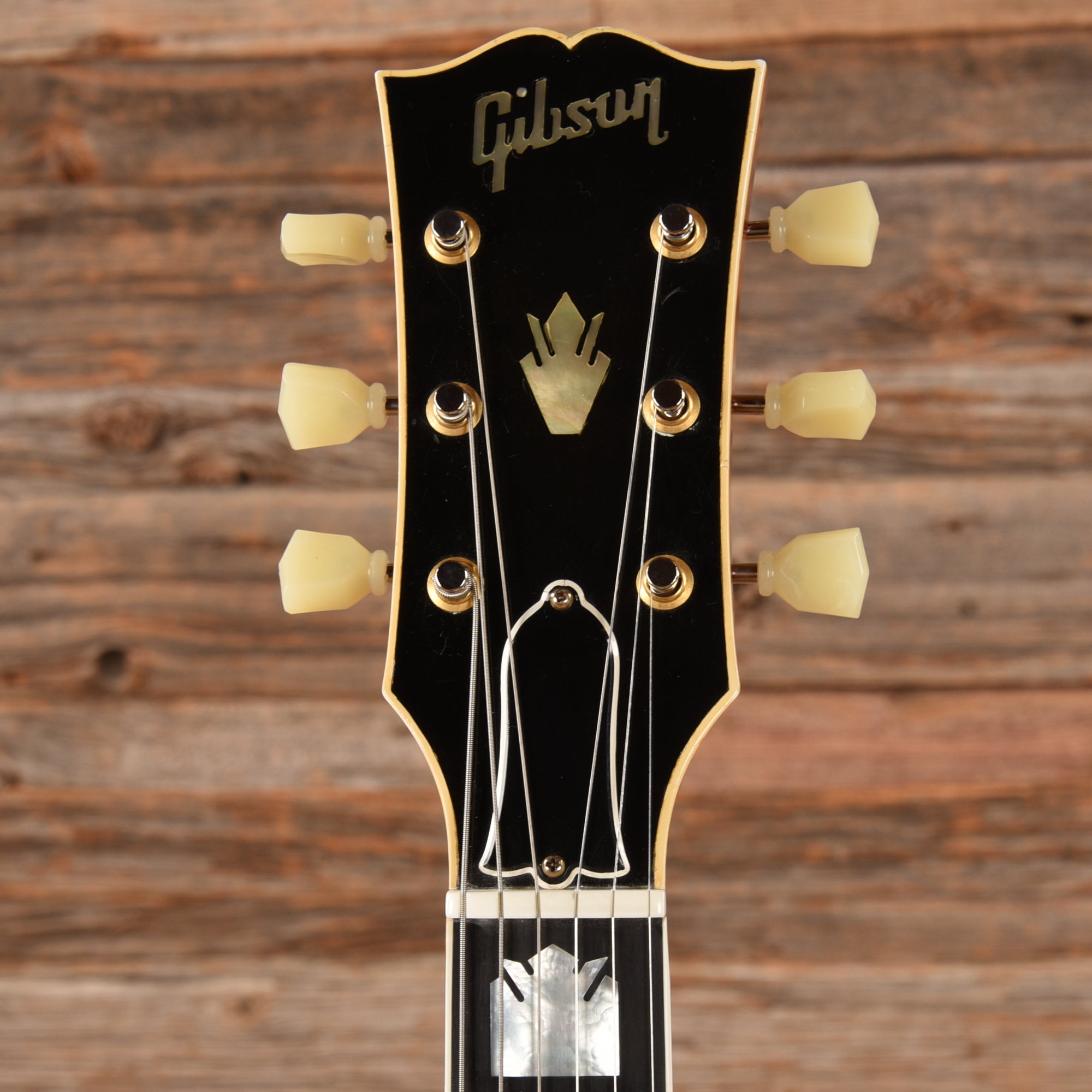 Gibson Nighthawk Custom CST3 Amber 1995 Electric Guitars / Solid Body