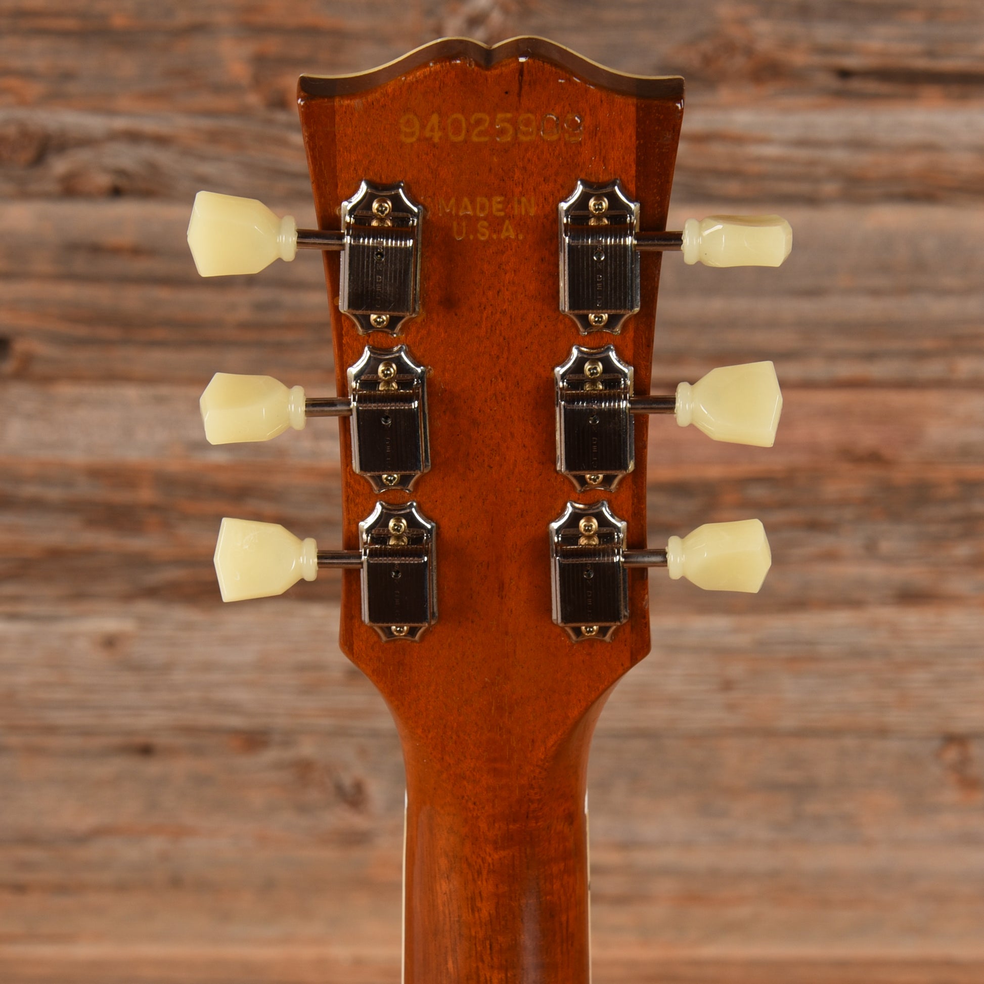 Gibson Nighthawk Custom CST3 Amber 1995 Electric Guitars / Solid Body