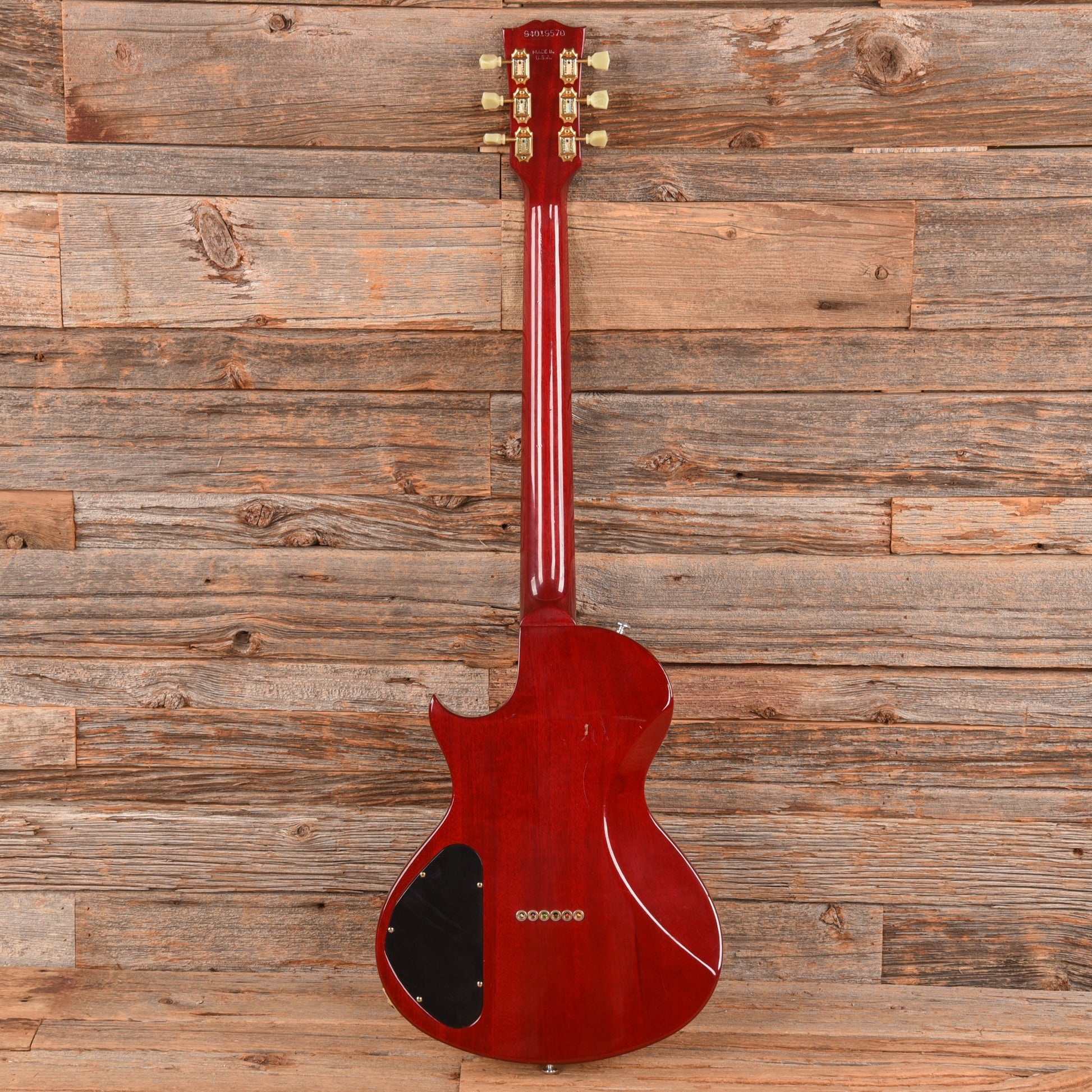 Gibson Nighthawk Special Cherry 1999 Electric Guitars / Solid Body