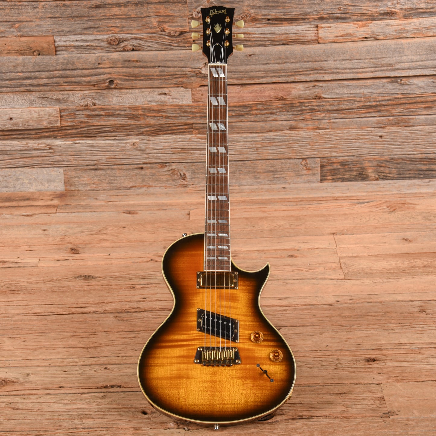 Gibson Nighthawk Standard ST-2 Vintage Sunburst 1993 Electric Guitars / Solid Body