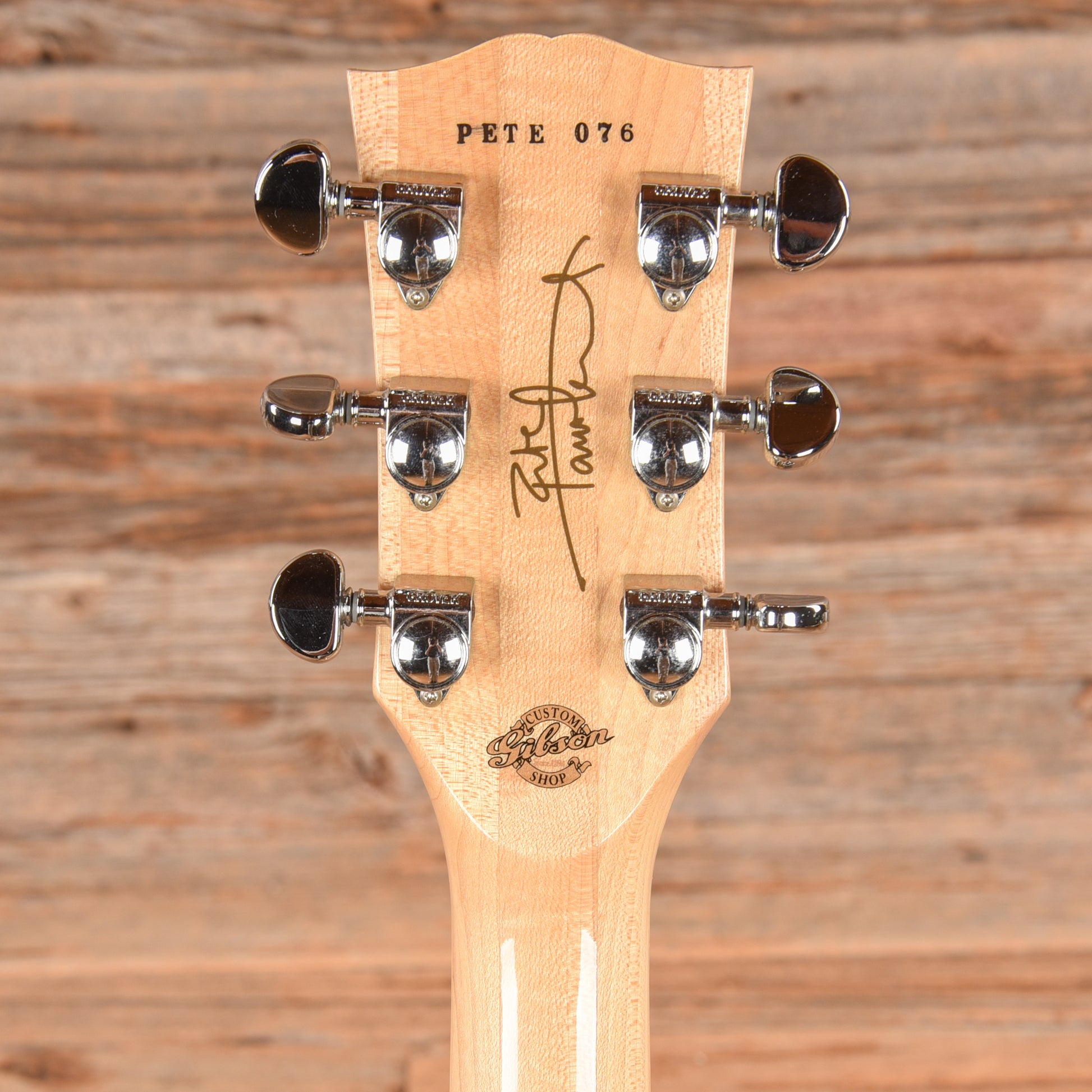Gibson Pete Townshend Les Paul Deluxe #3 Goldtop 2005 Electric Guitars / Solid Body