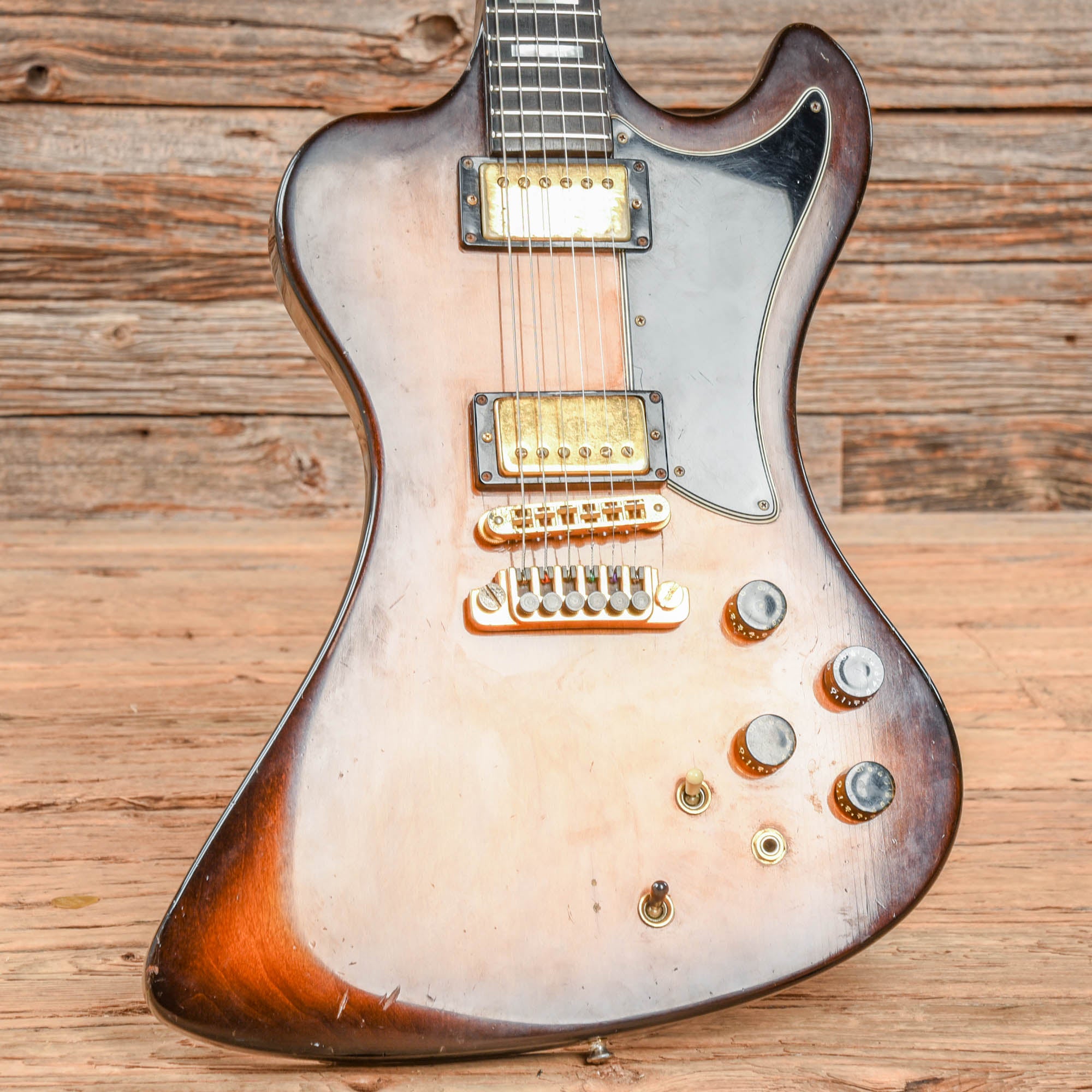 Gibson RD Artist Sunburst 1978 Electric Guitars / Solid Body