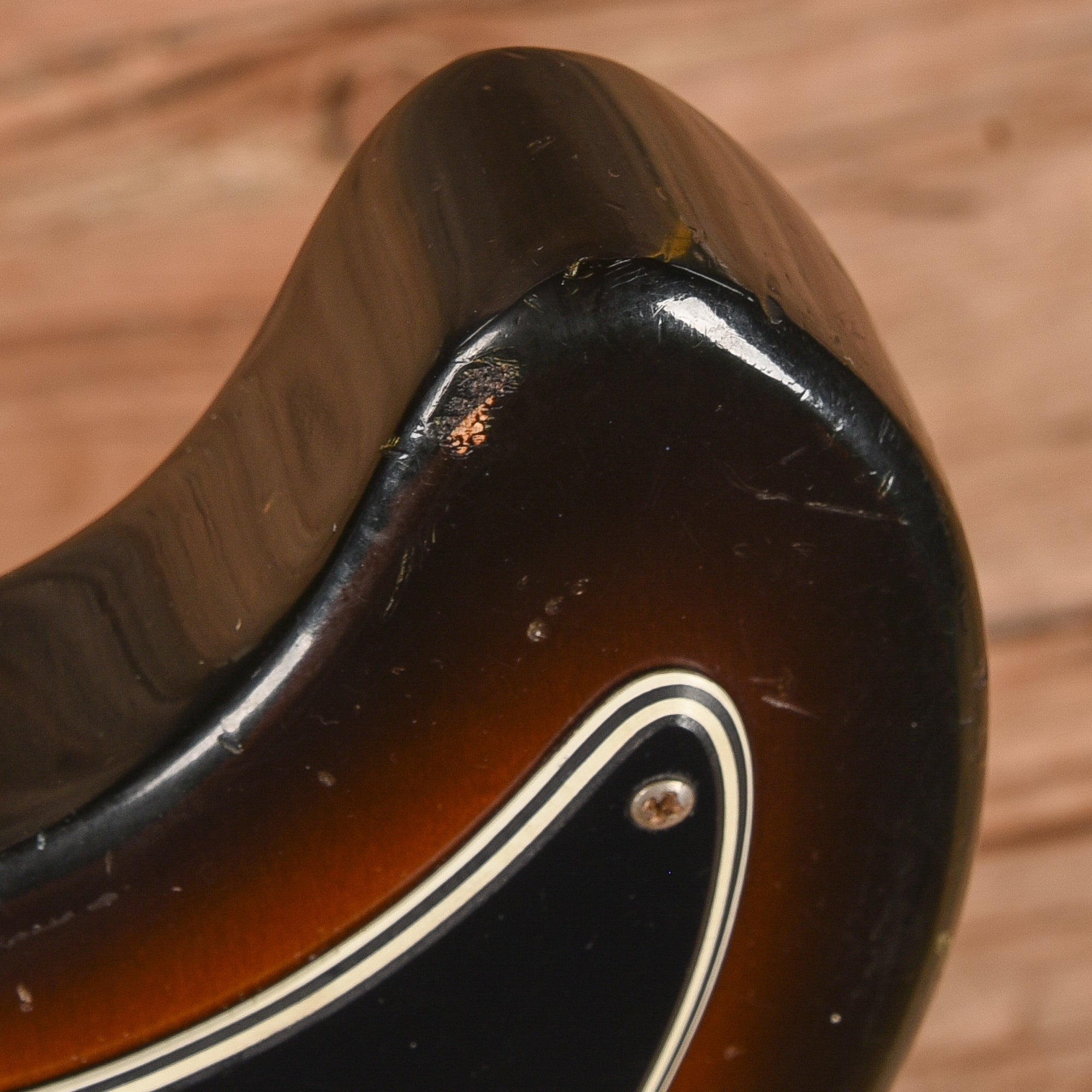 Gibson RD Standard Sunburst 1977 Electric Guitars / Solid Body