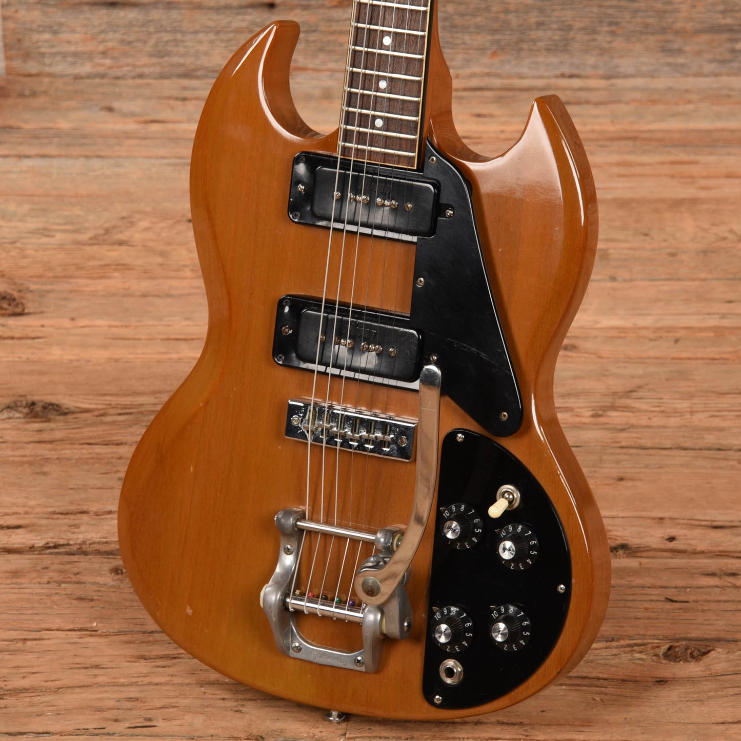 Gibson SG Pro Walnut 1972 Electric Guitars / Solid Body