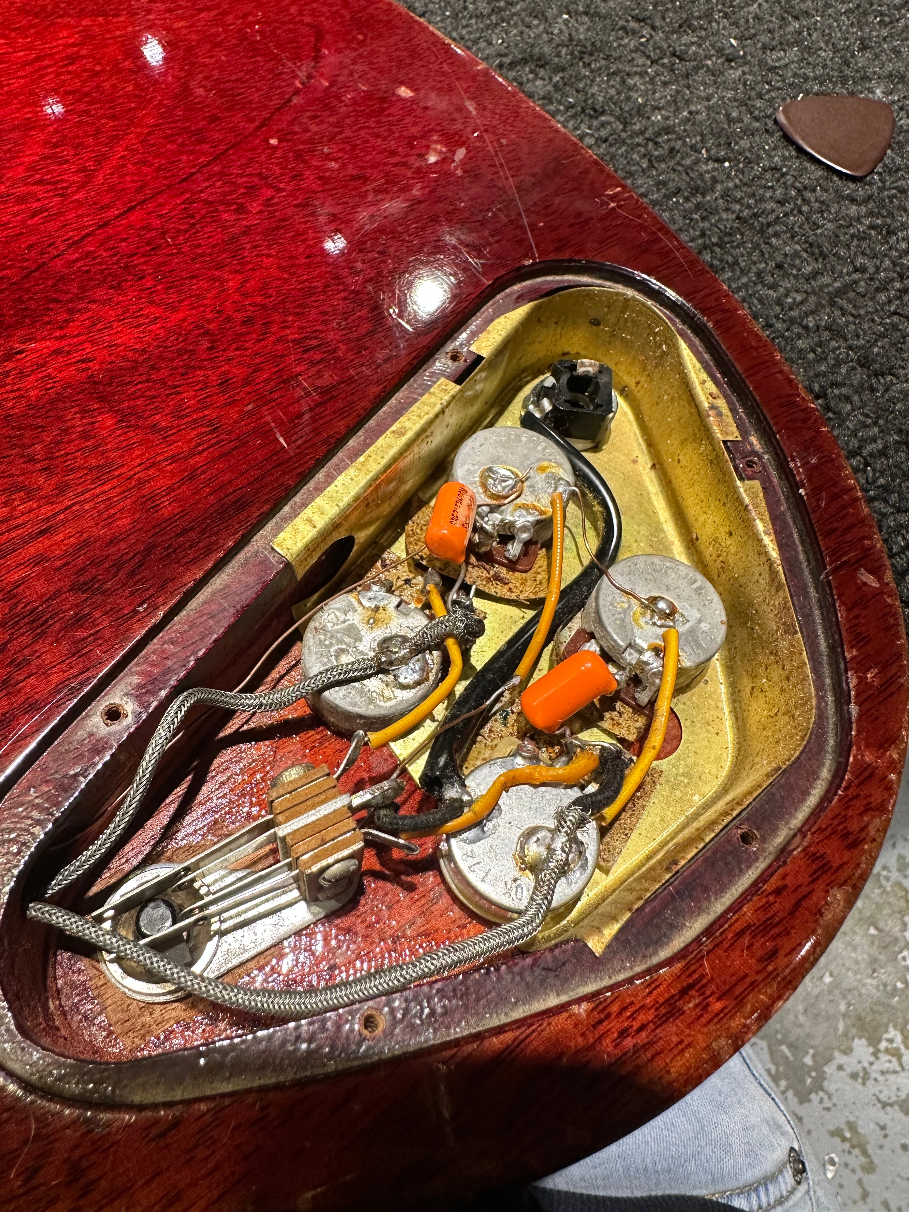 Gibson SG Special Cherry 1970 Electric Guitars / Solid Body
