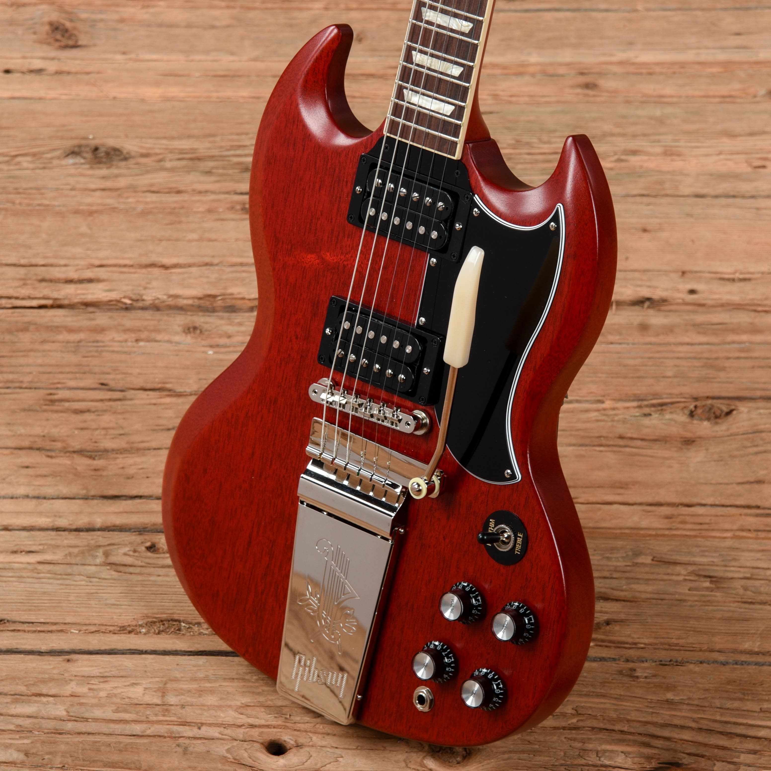 Gibson SG Standard '61 Faded with Maestro Vibrola Cherry 2022 Electric Guitars / Solid Body