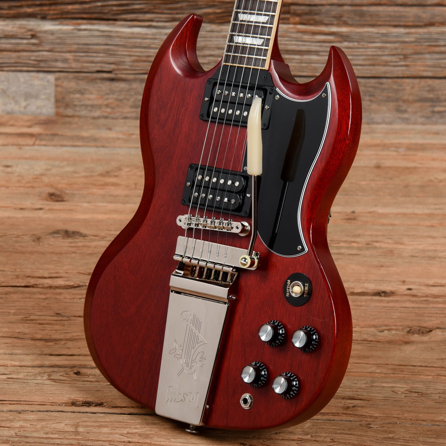 Gibson SG Standard '61 Faded with Maestro Vibrola Cherry 2022 Electric Guitars / Solid Body