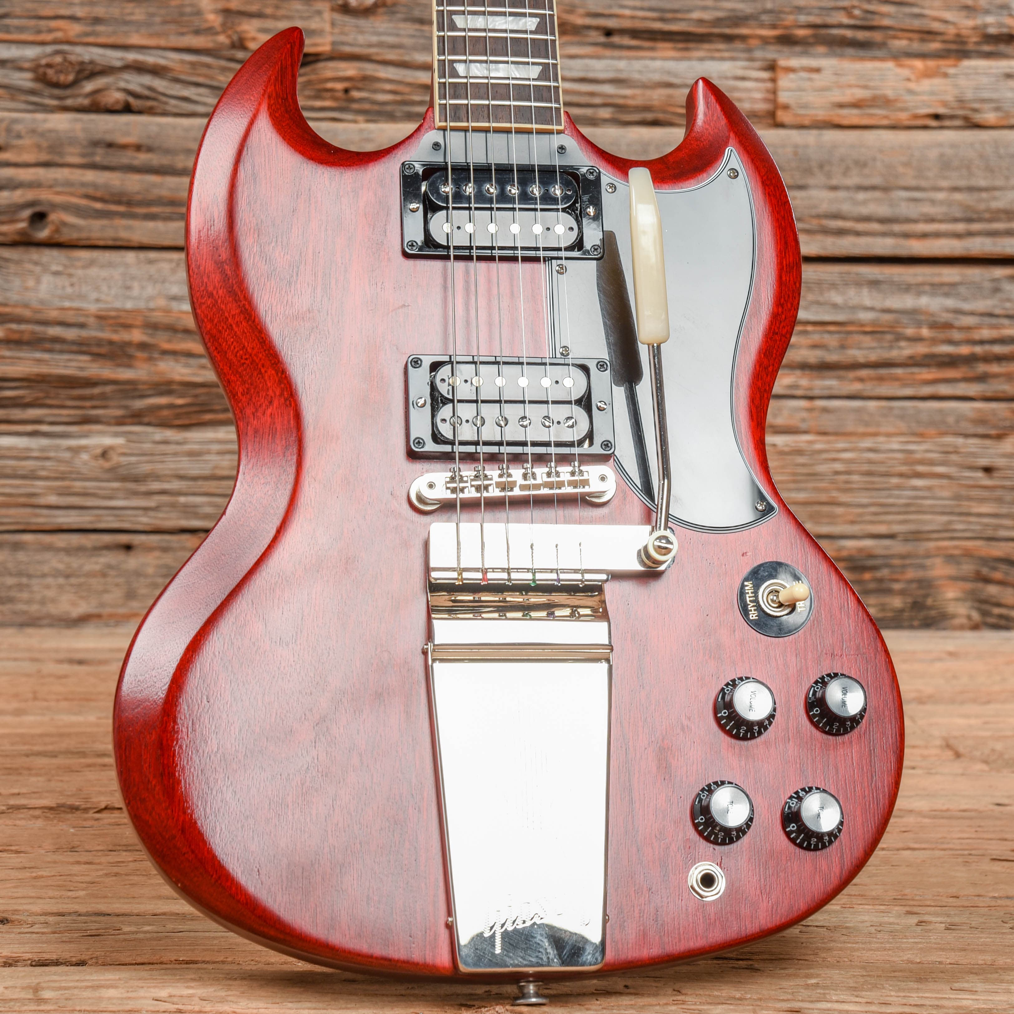 Gibson SG Standard '61 Faded with Maestro Vibrola Cherry 2022 Electric Guitars / Solid Body