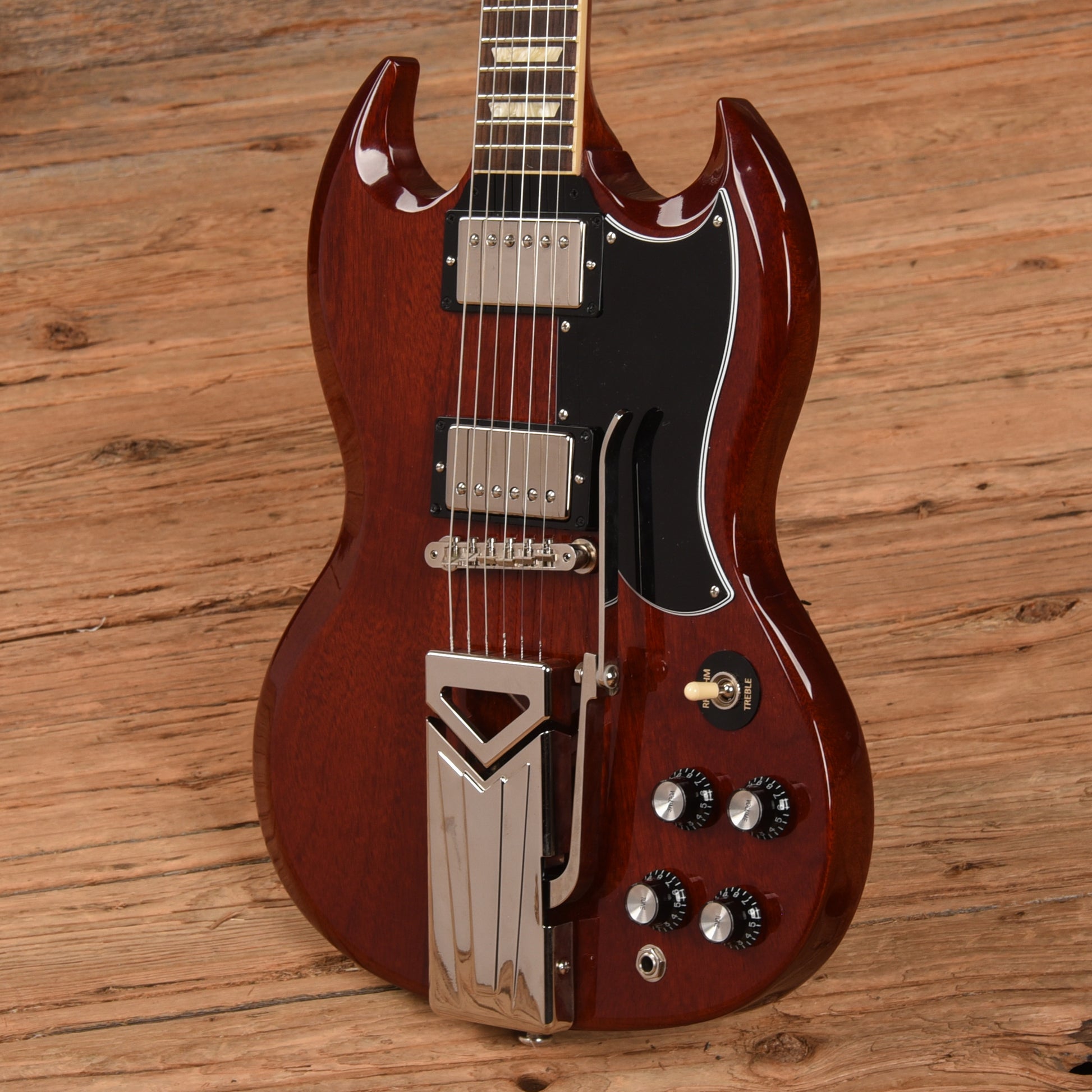 Gibson SG Standard '61 with Sideways Vibrola Cherry 2021 Electric Guitars / Solid Body