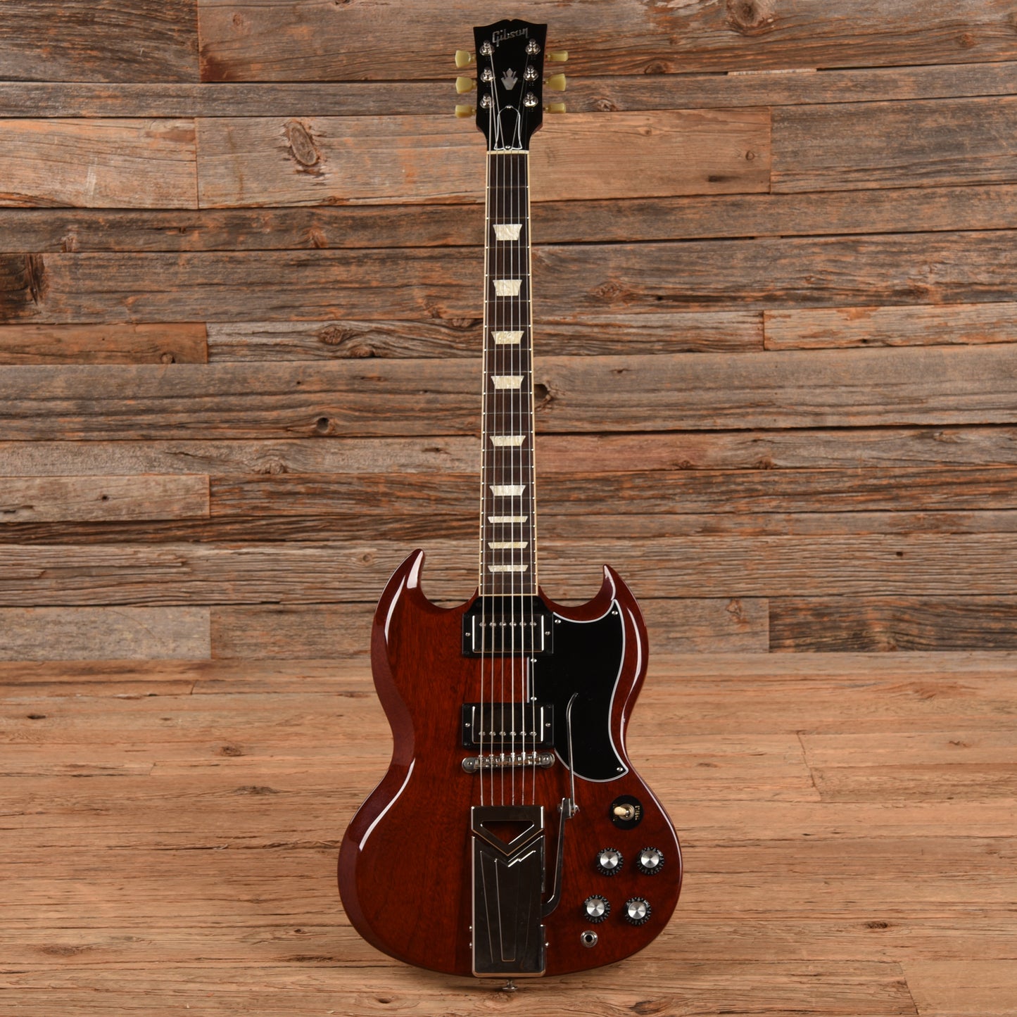 Gibson SG Standard '61 with Sideways Vibrola Cherry 2021 Electric Guitars / Solid Body