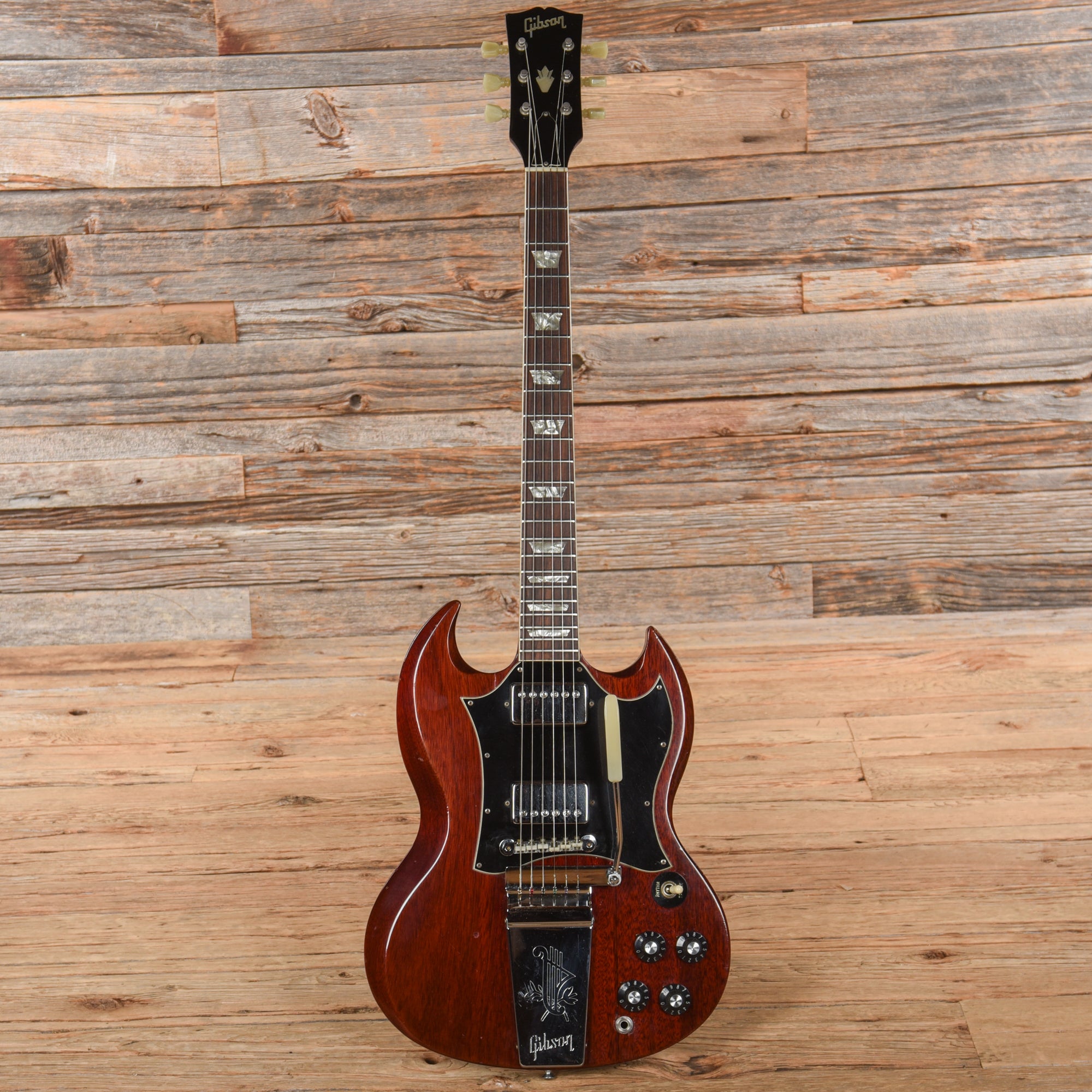 Gibson SG Standard Cherry 1970 Electric Guitars / Solid Body