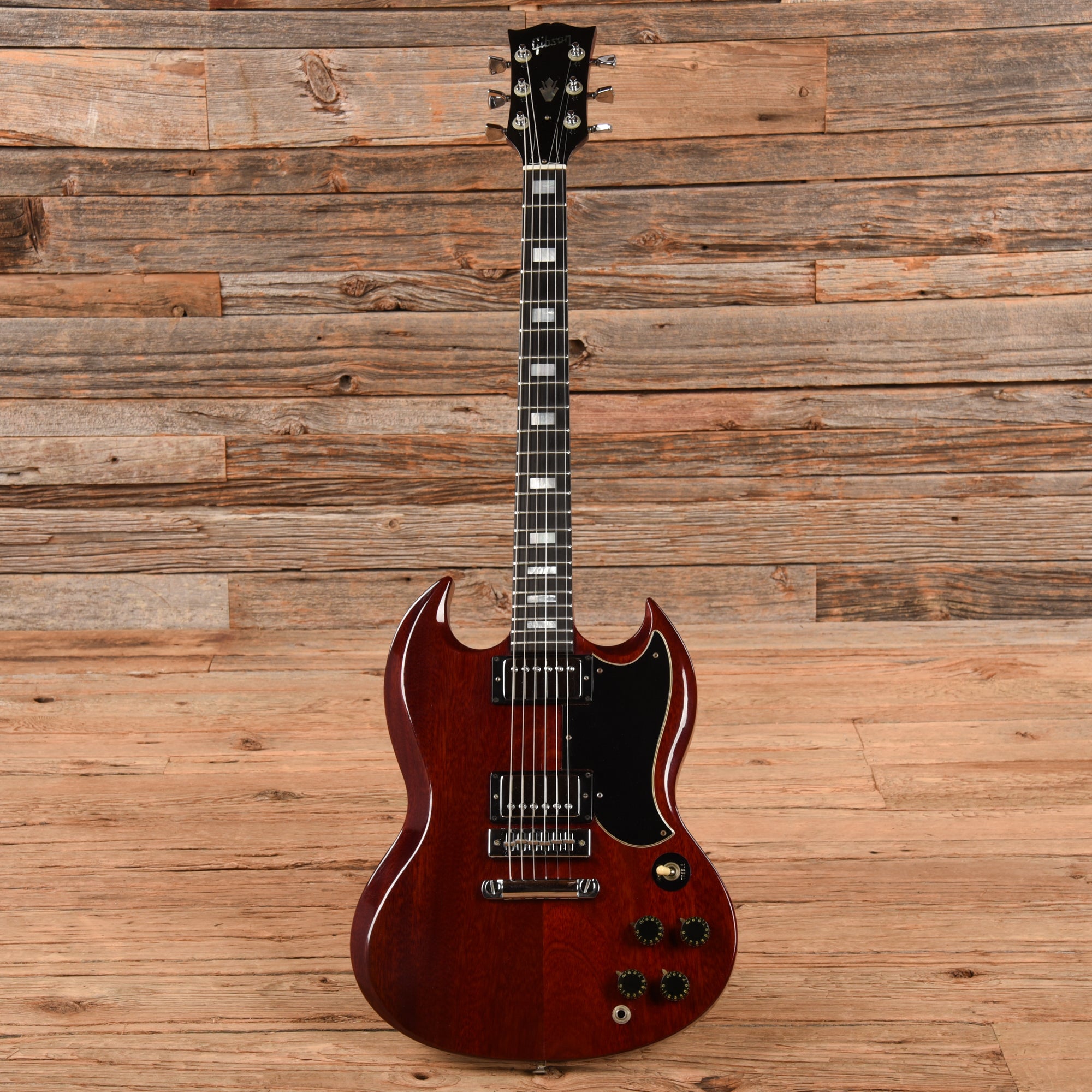 Gibson SG Standard Cherry 1974 Electric Guitars / Solid Body