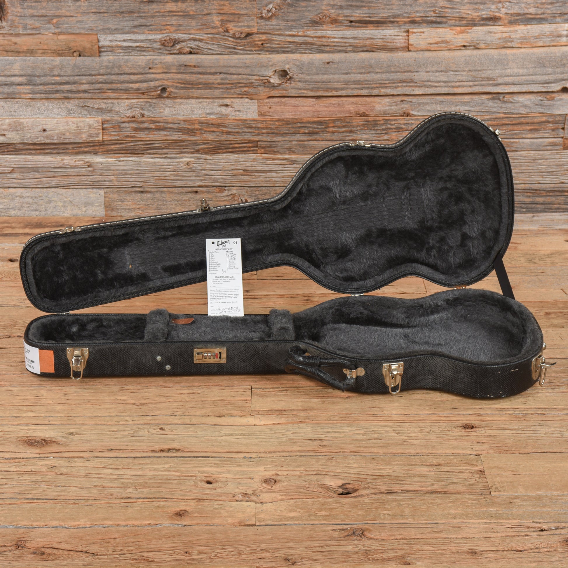 Gibson SG Standard Ebony 2006 Electric Guitars / Solid Body