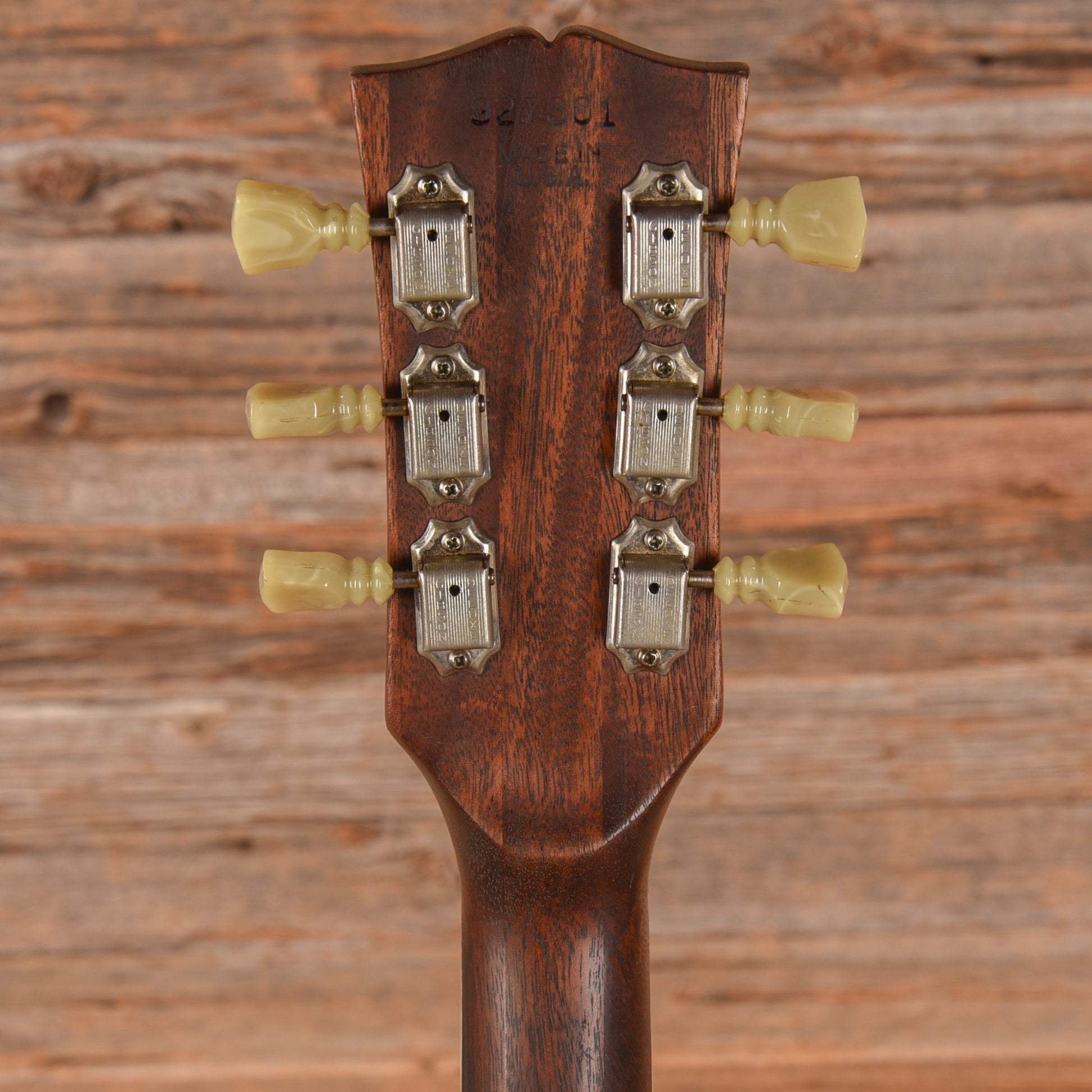 Gibson SG Standard Refin Walnut 1971 Electric Guitars / Solid Body
