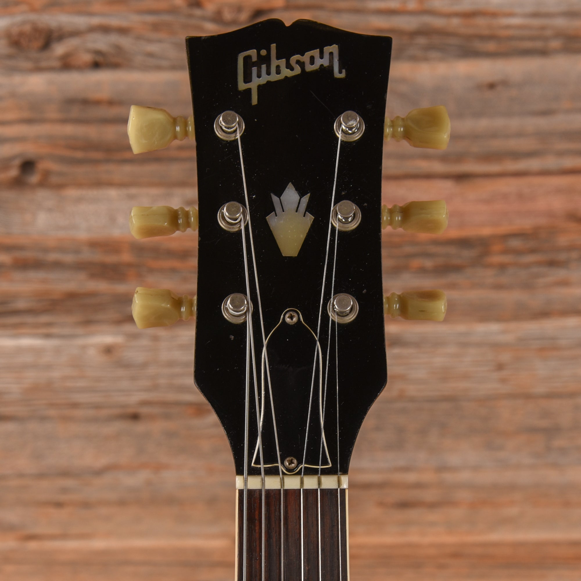 Gibson SG Standard Refin Walnut 1971 Electric Guitars / Solid Body