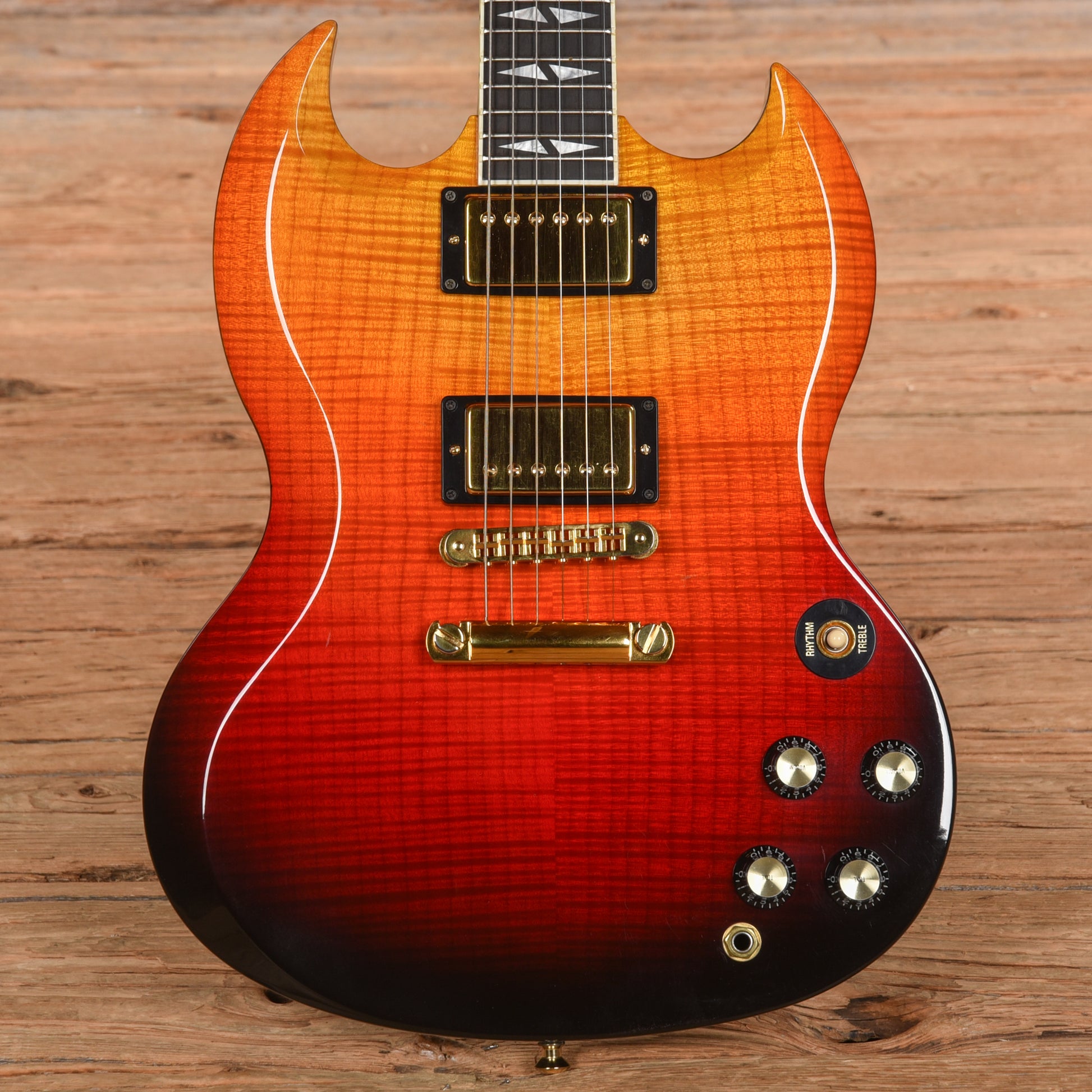 Gibson SG Supreme Lava Burst 2003 Electric Guitars / Solid Body