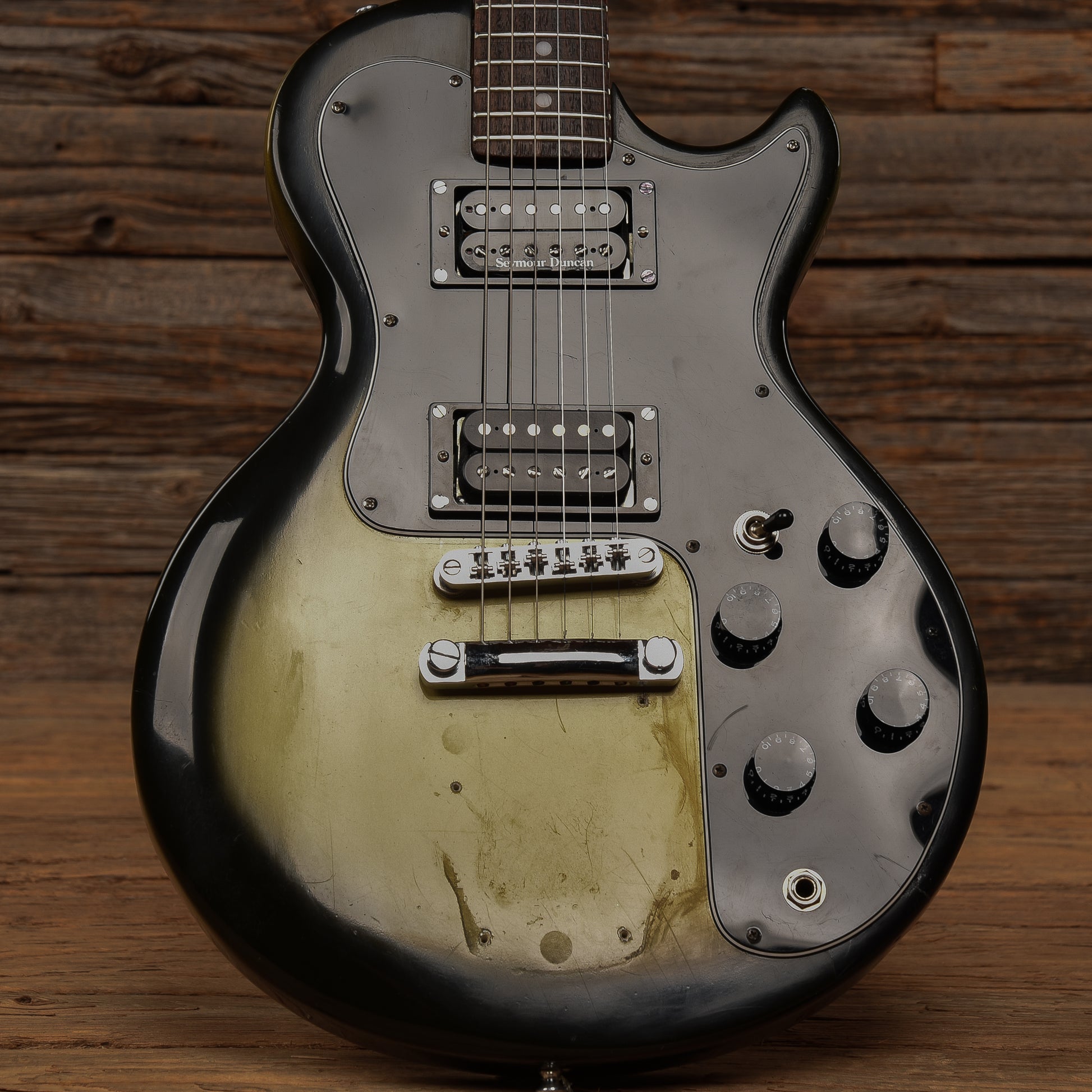 Gibson Sonex 180 Deluxe Silverburst 1982 Electric Guitars / Solid Body