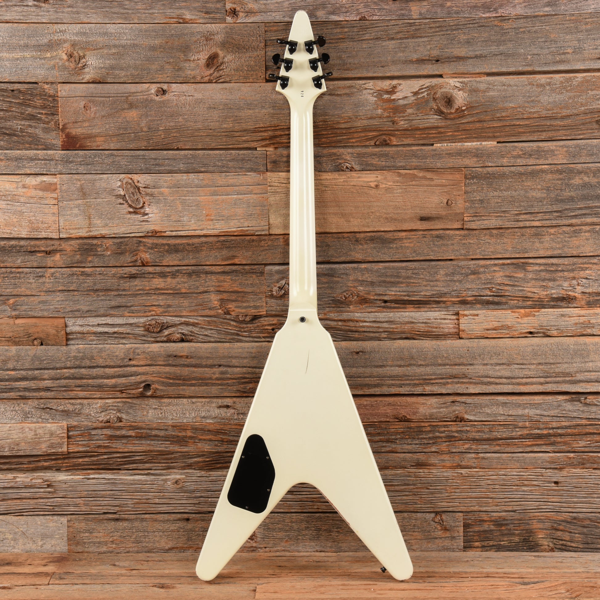 Gibson Tribal Flying V White 2009 Electric Guitars / Solid Body