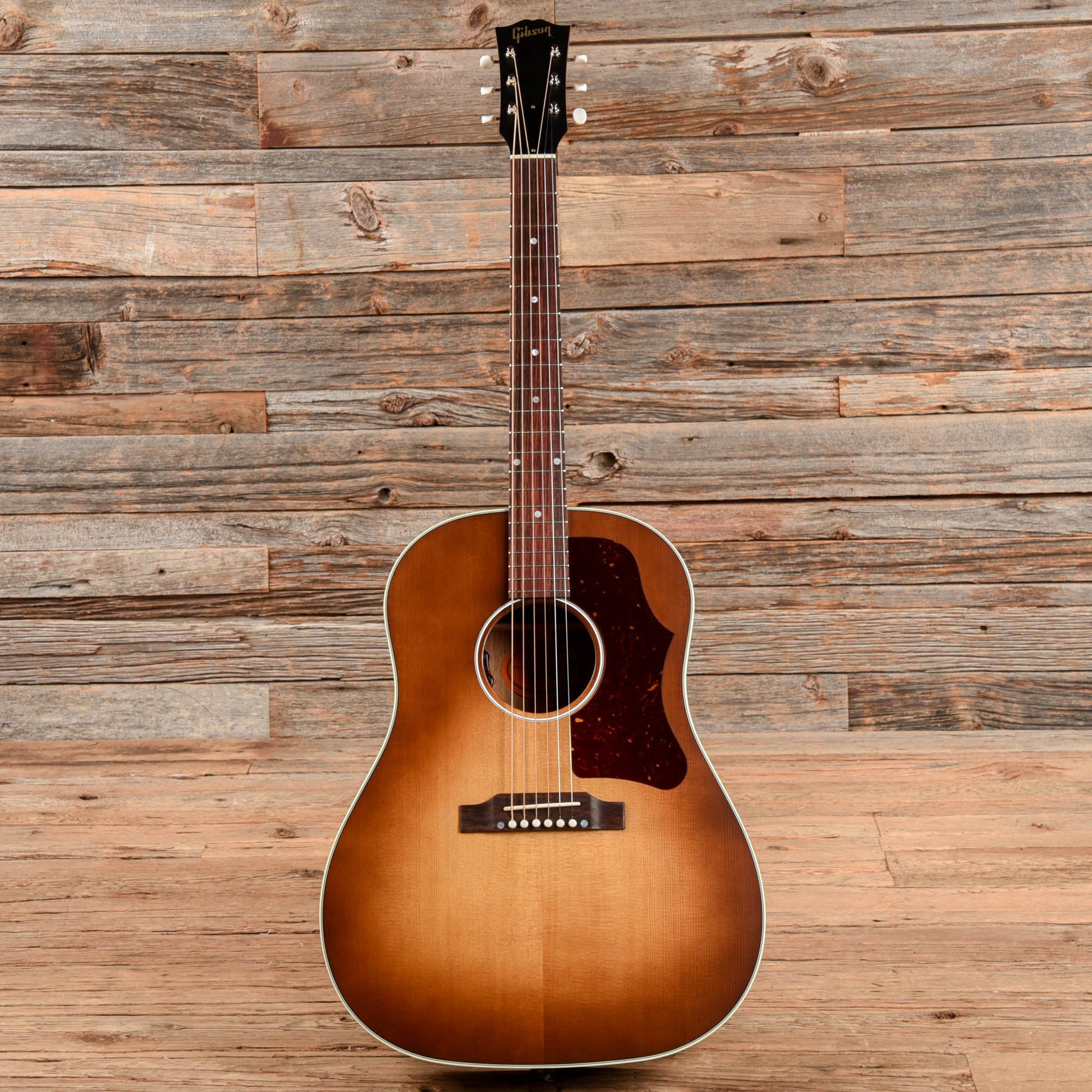 Gibson J-45 Faded Faded Vintage Sunburst 2022