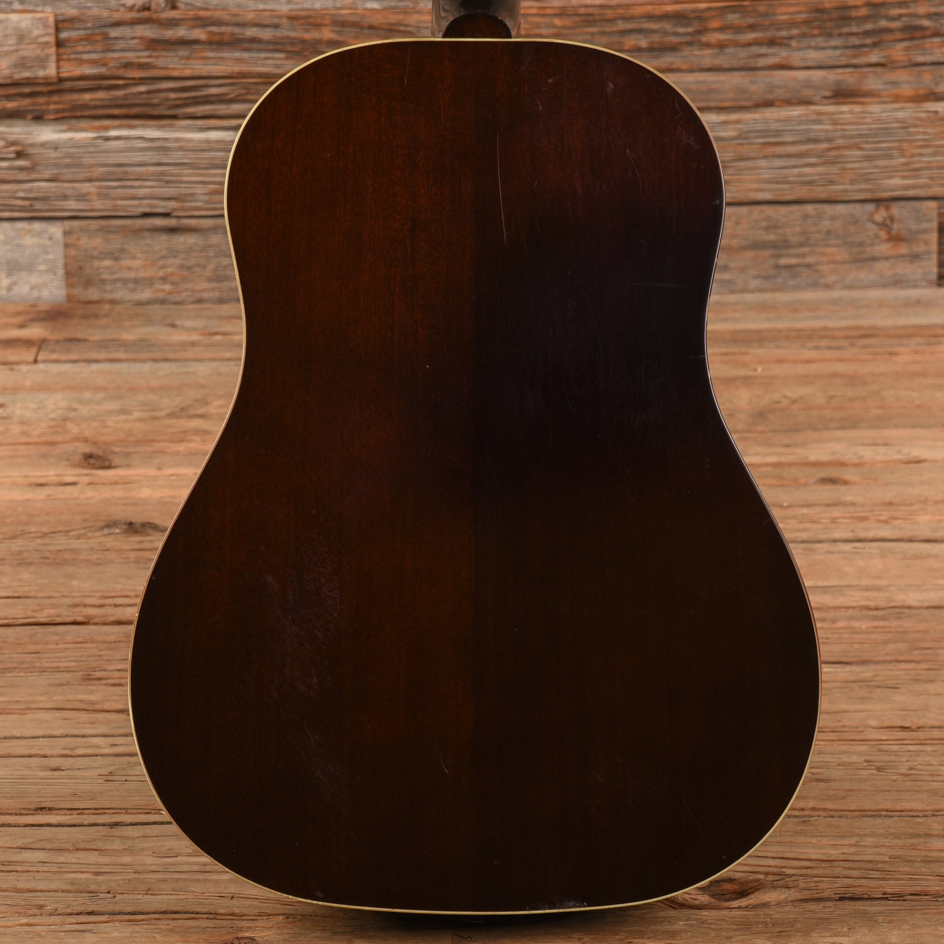 Gibson J-45 Standard Sunburst 2016