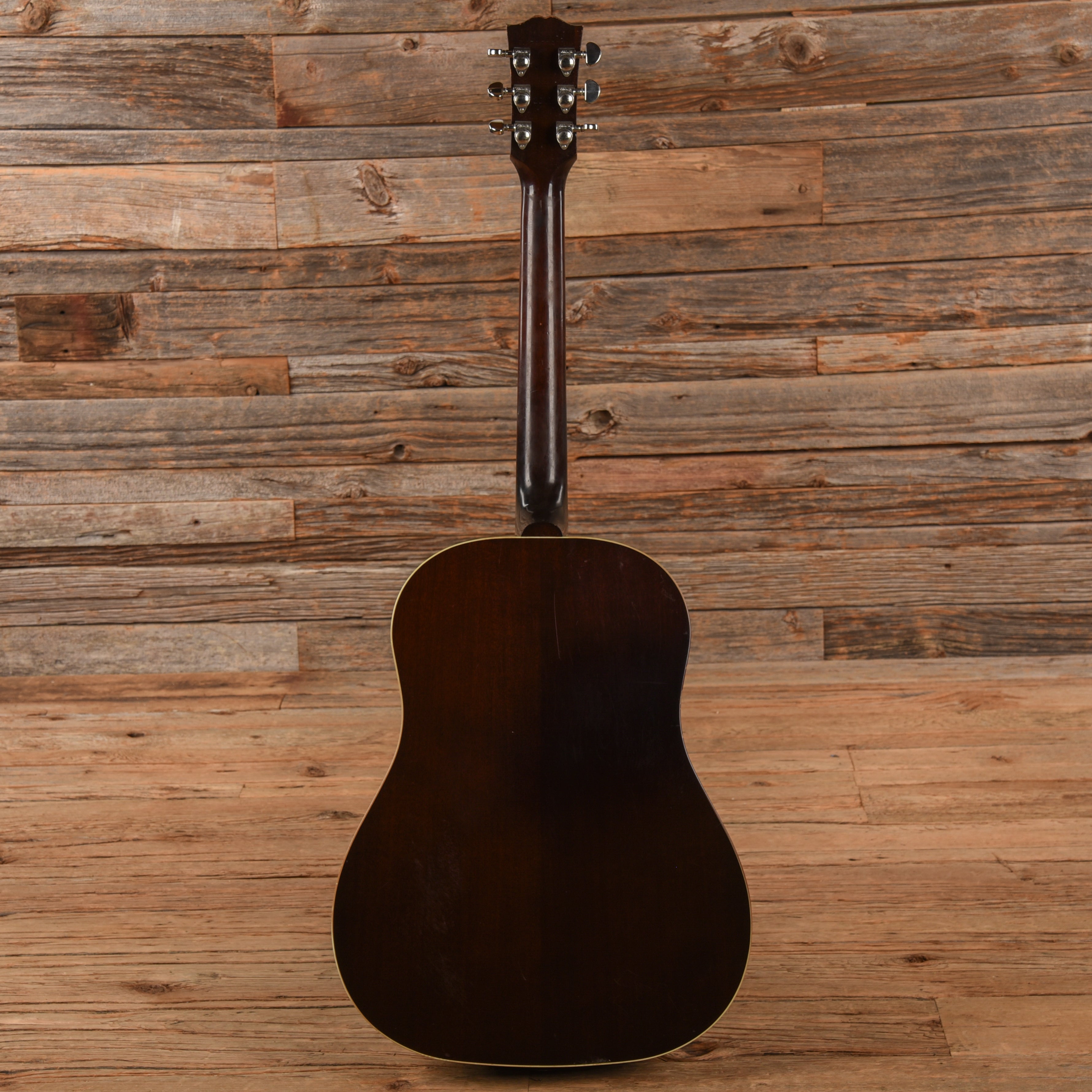 Gibson J-45 Standard Sunburst 2016