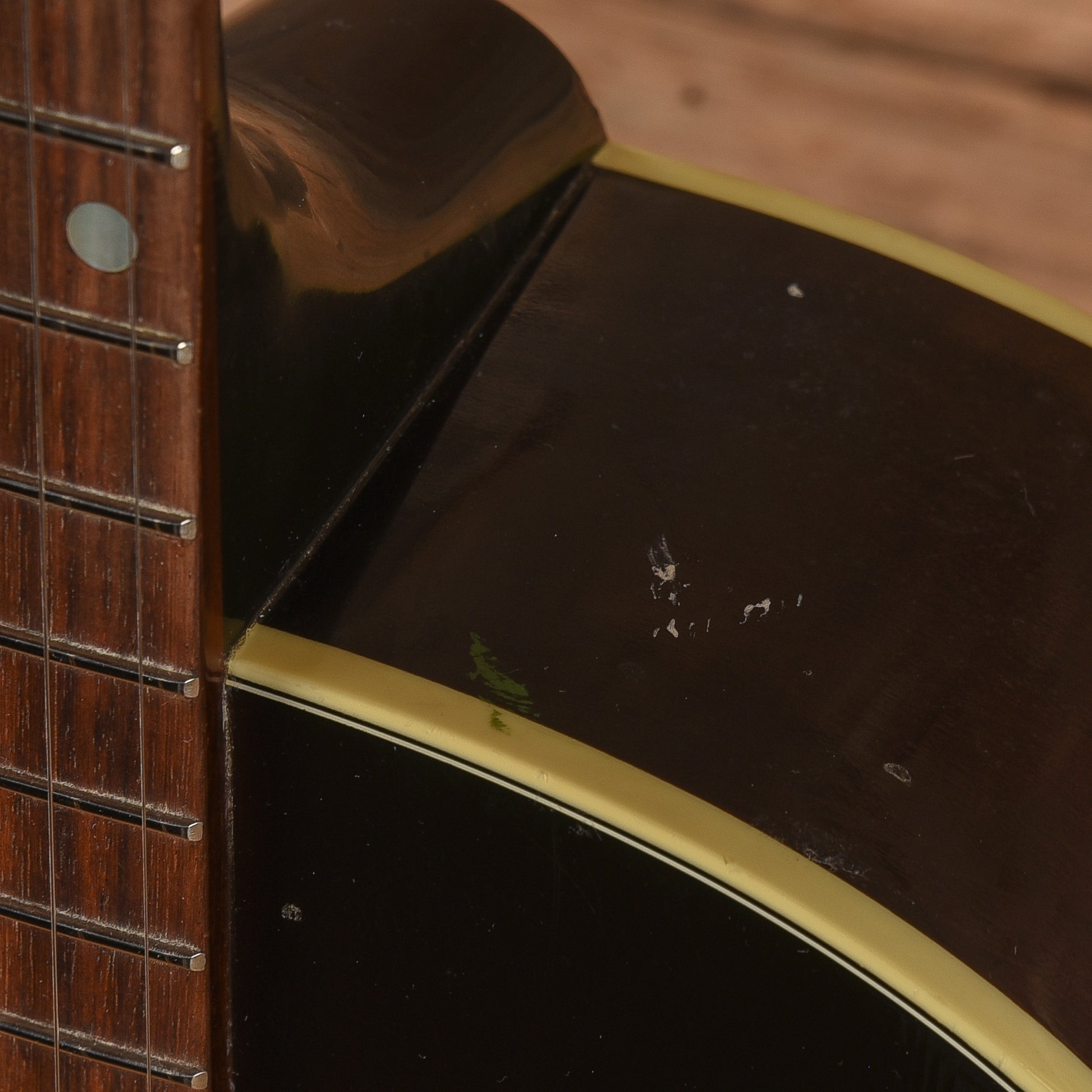 Gibson J-45 Standard Sunburst 2016