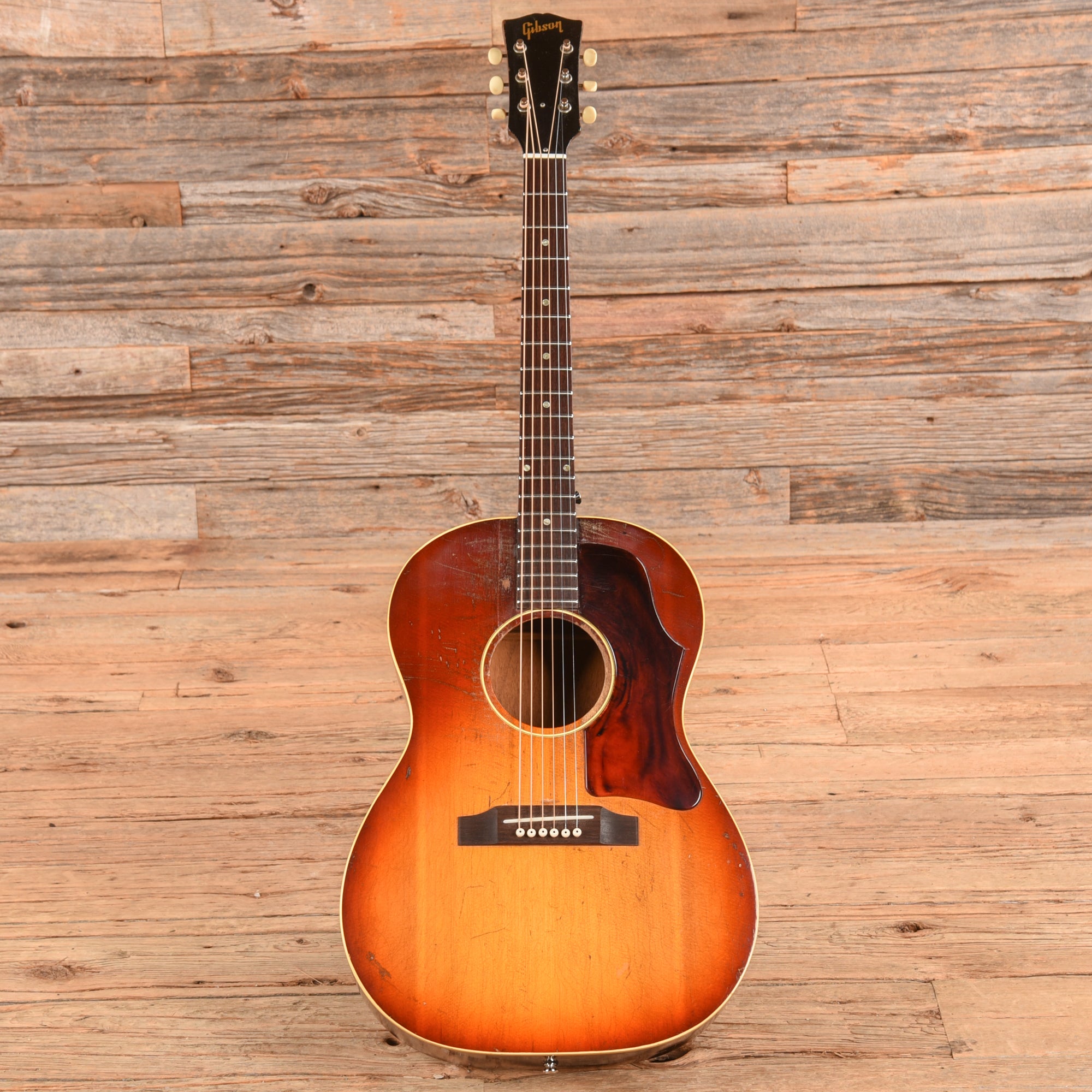 Gibson LG-1 Sunburst 1965