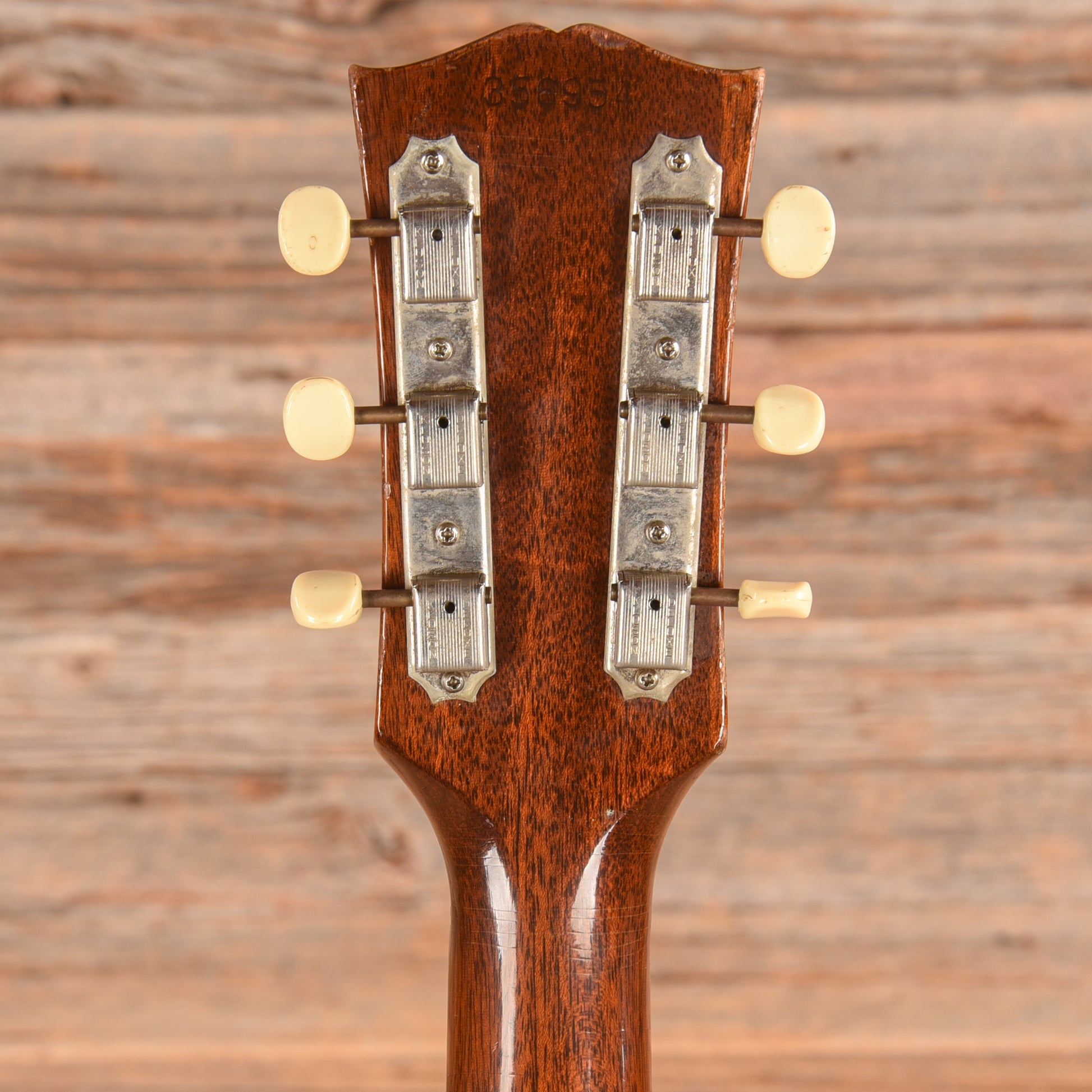 Gibson LG-1 Sunburst 1965