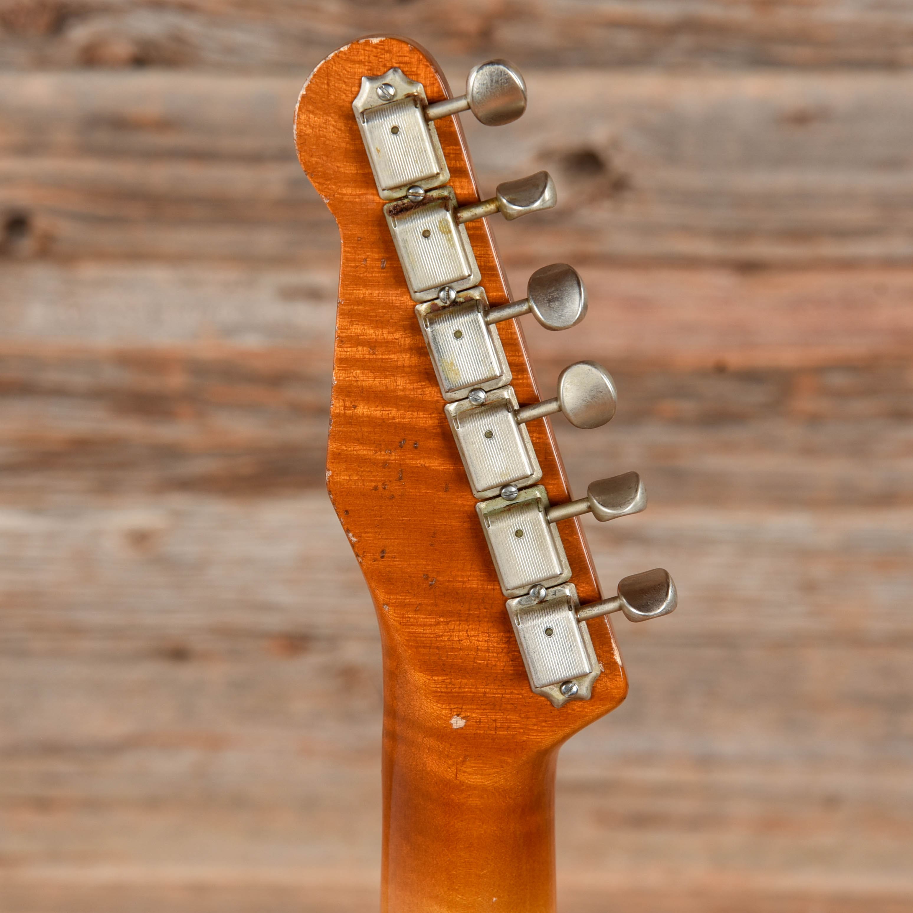 Glendale Guitars Blackguard Vintage Blonde – Chicago Music Exchange