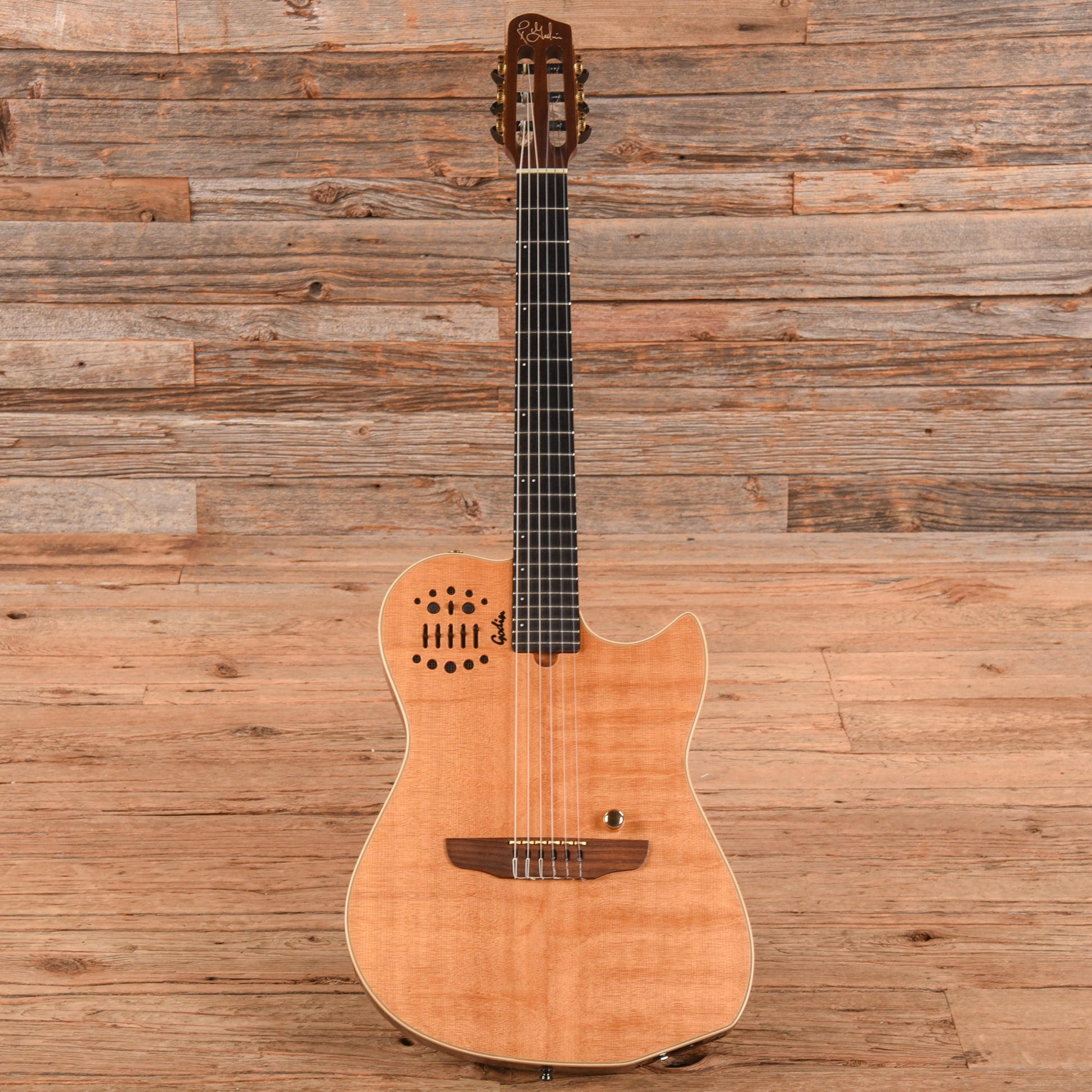 Godin Multiac Grand Concert SA Natural Acoustic Guitars / Classical