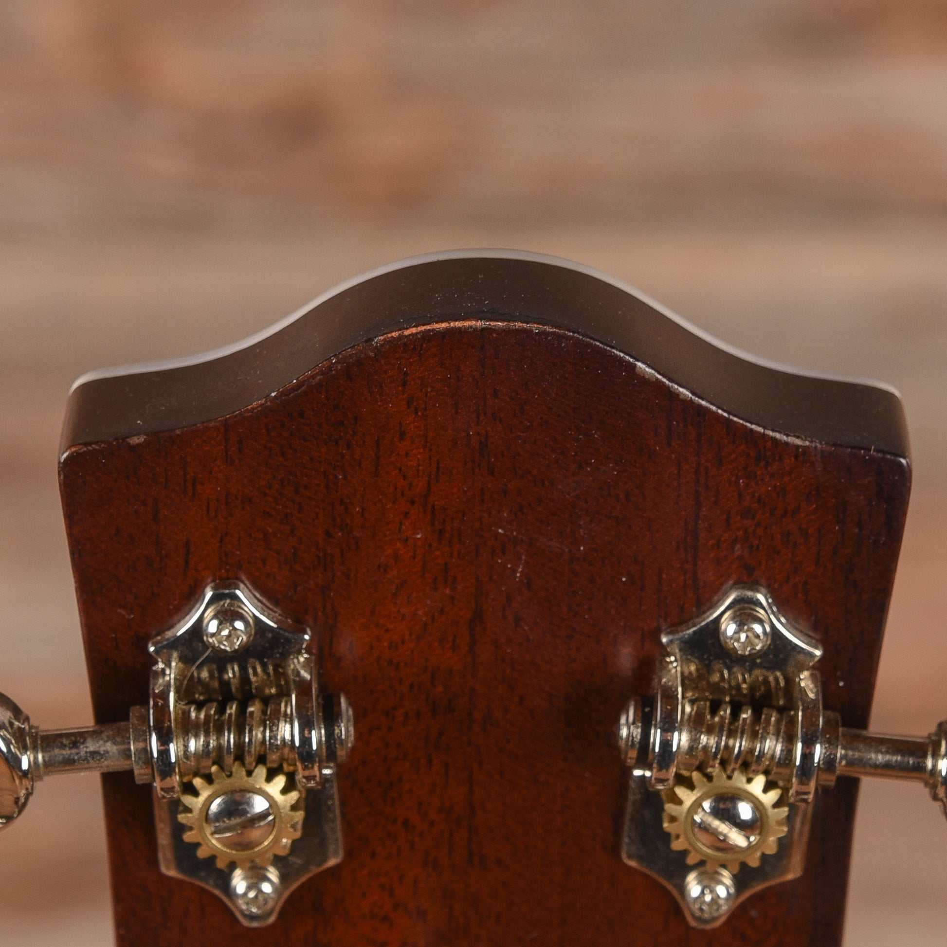 Godin Metropolis LTD HG EQ Natural Acoustic Guitars / Dreadnought